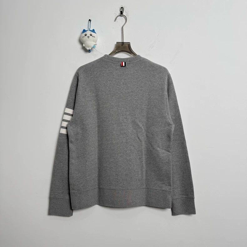 Thom Browne Thom Browne New gray four-striped sweatshirt 2503-Nextarr Size US XXL / EU 58 / 5 - 4 Thumbnail