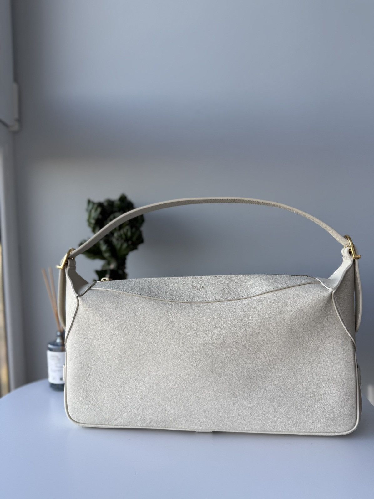 Celine Celine Small Romy Bag White Calfskin Leather Gold HW Size ONE SIZE - 4 Thumbnail