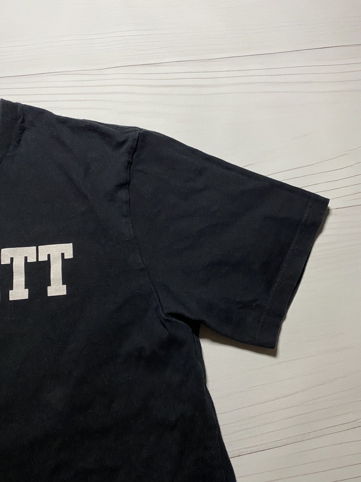Carhartt × Vintage Vintage Carhartt Box Logo Faded Y2k T Shirt Size US L / EU 52-54 / 3 - 5 Thumbnail