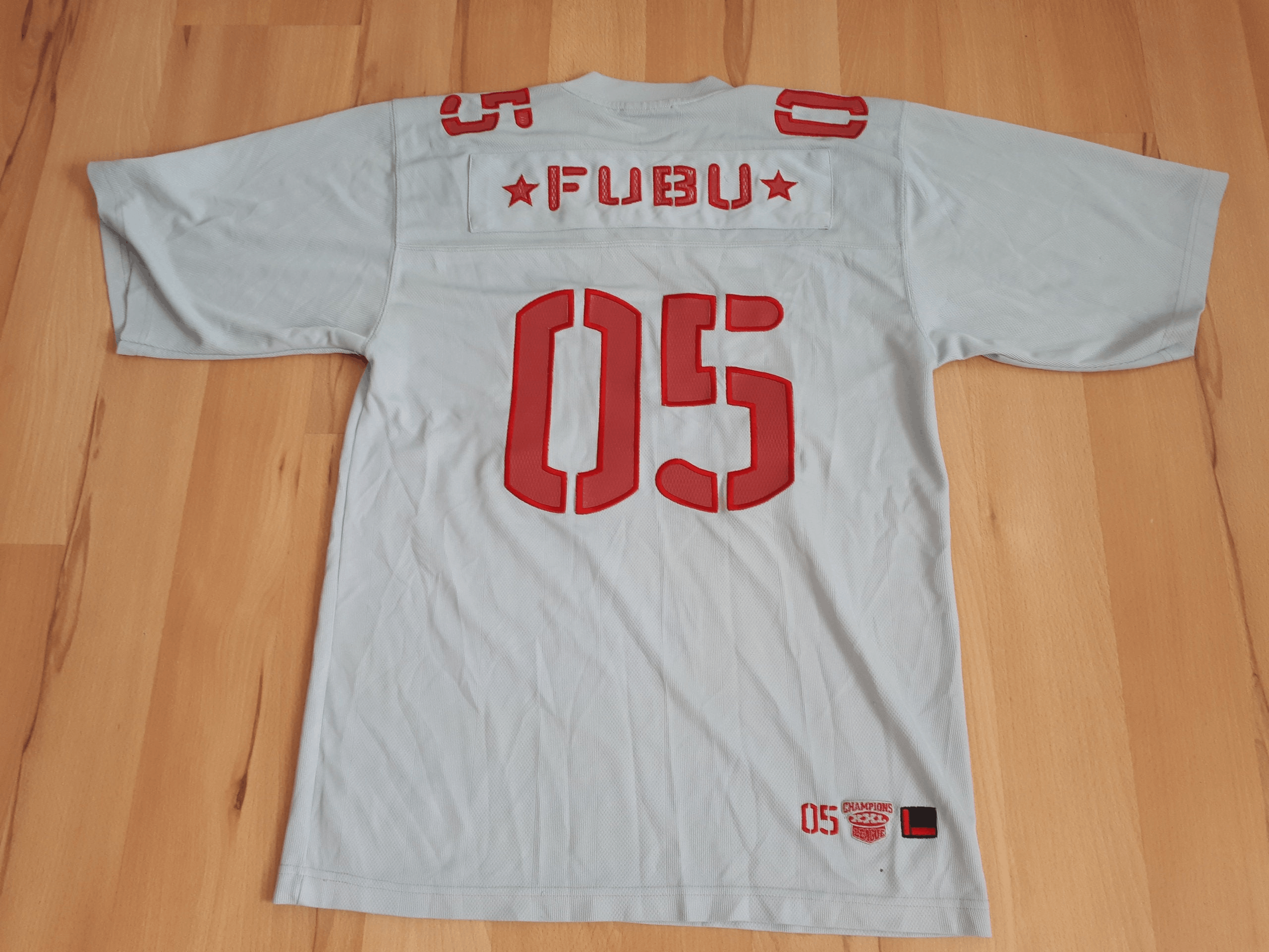 Fubu FUBU jersey, vintage hip hop t-shirt, 90s, 1990s, Y2K size S Size US S / EU 44-46 / 1 - 1 Thumbnail