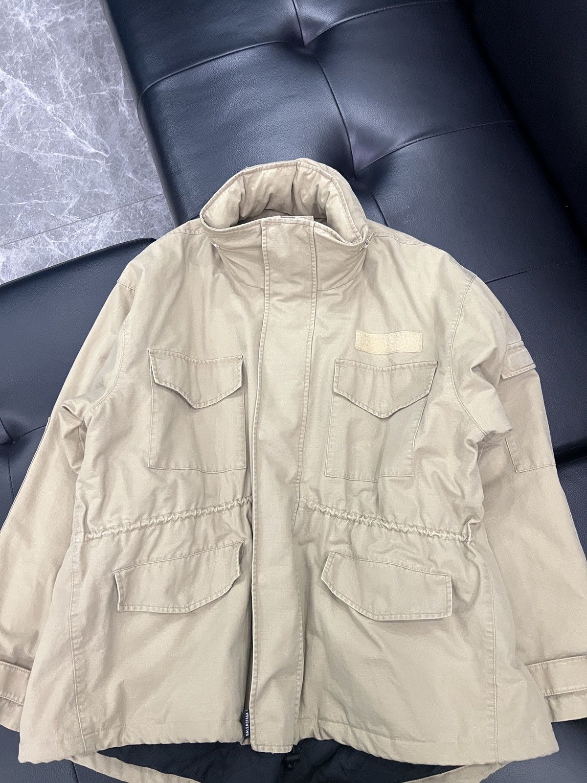 Balenciaga Balenciaga 2020 Foldaway Hood Padded Trench Jacket Size US XS / EU 42 / 0 - 7 Thumbnail