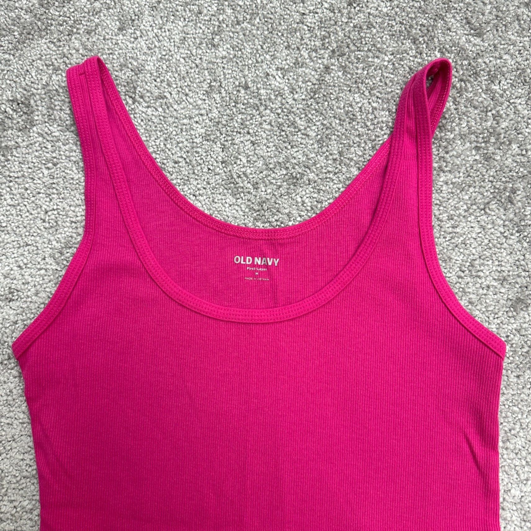 Old Navy Old Navy Tank Women M Pink Solid Scoop Neck Sleeveless Cotton Spandex Top Casual Size M / US 6-8 / IT 42-44 - 4 Thumbnail