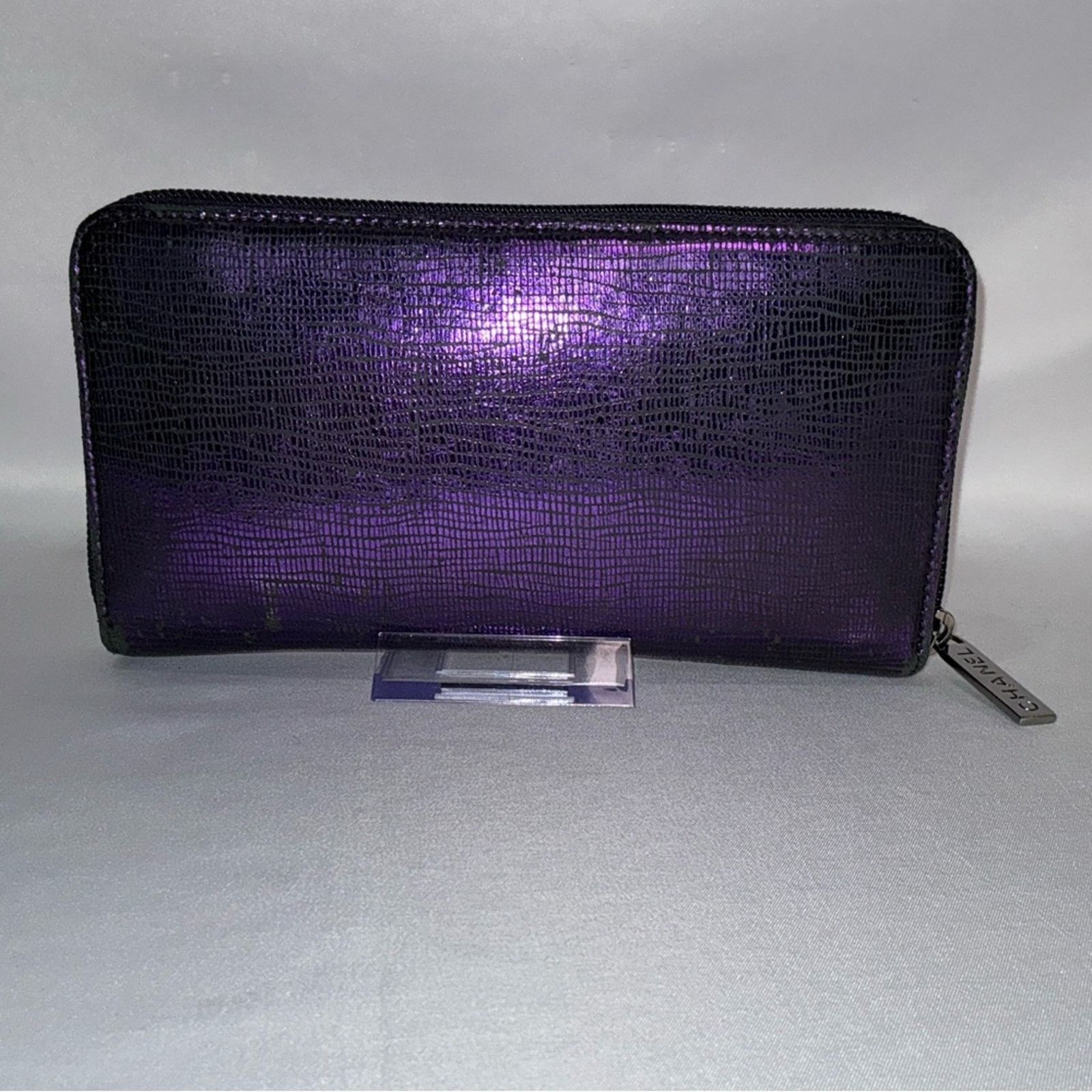 Chanel CHANEL Iridescent Purple Caviar Zip Lizard Embossed Wallet Size ONE SIZE - 3 Thumbnail