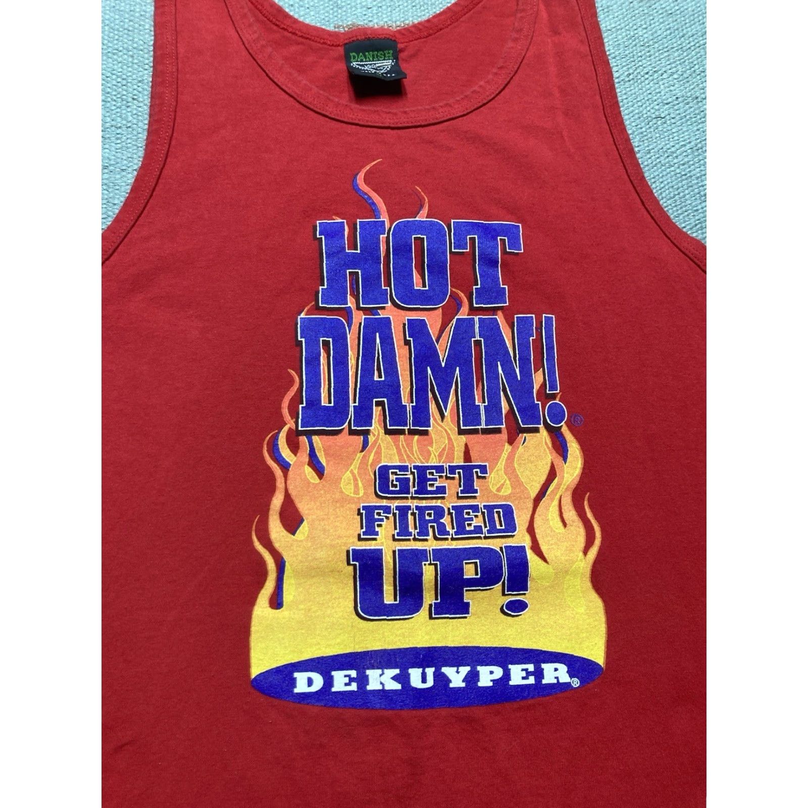 Vintage VINTAGE 90s Tank Dekuyper Hot Damn Get Fired Up XL Shirt Men Red T-Shirt Size US XL / EU 56 / 4 - 4 Thumbnail