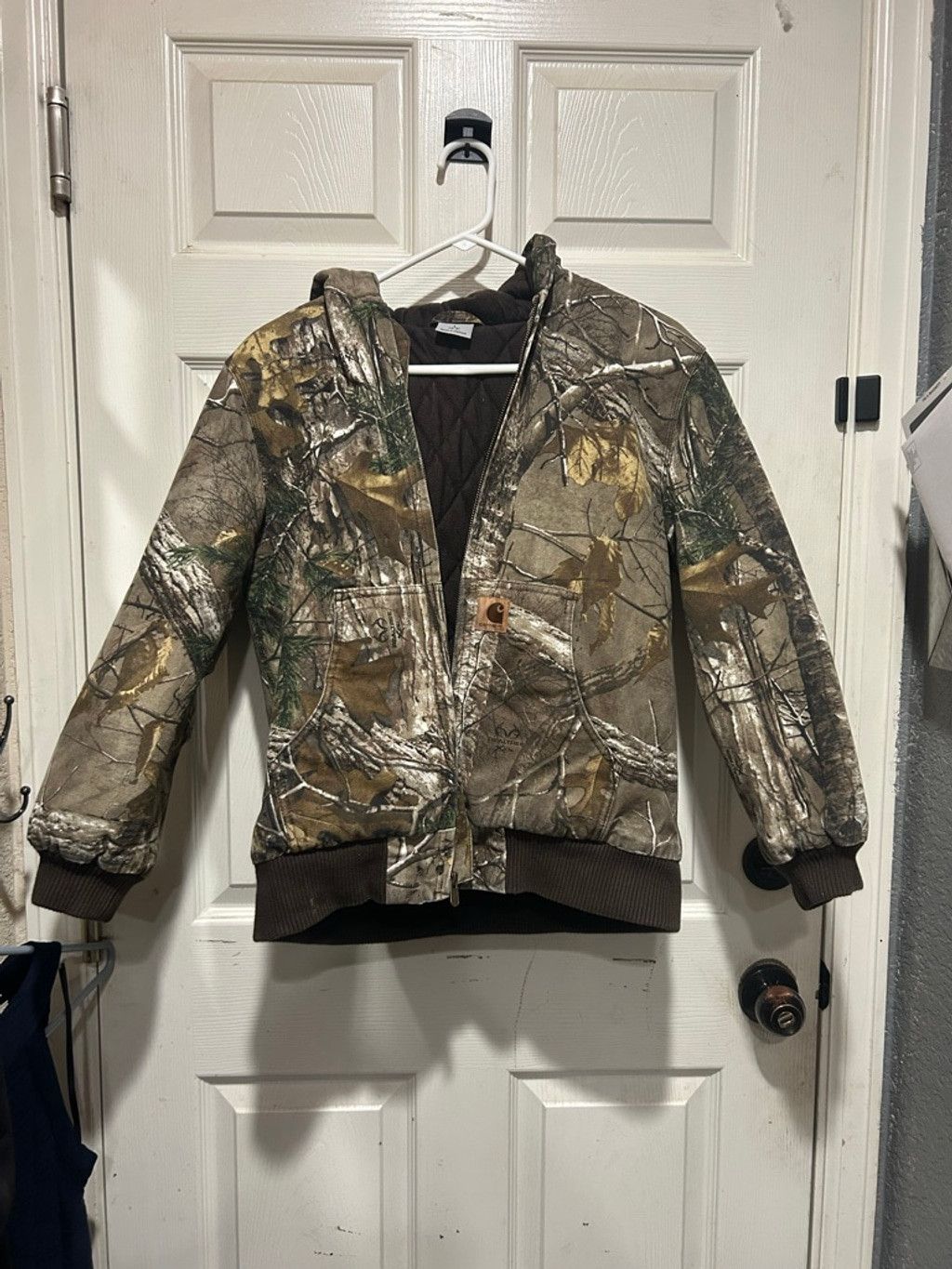 Carhartt Boys Carhartt Puffer Jacket L Camo Brown Size US L / EU 52-54 / 3 - 1 Thumbnail