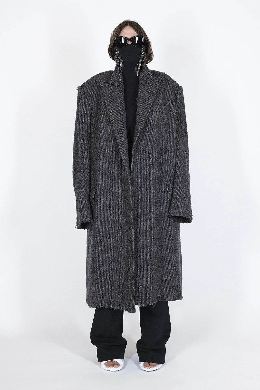 Balenciaga Balenciaga Large Destroyed Coat Size US M / EU 48-50 / 2 - 2 Thumbnail