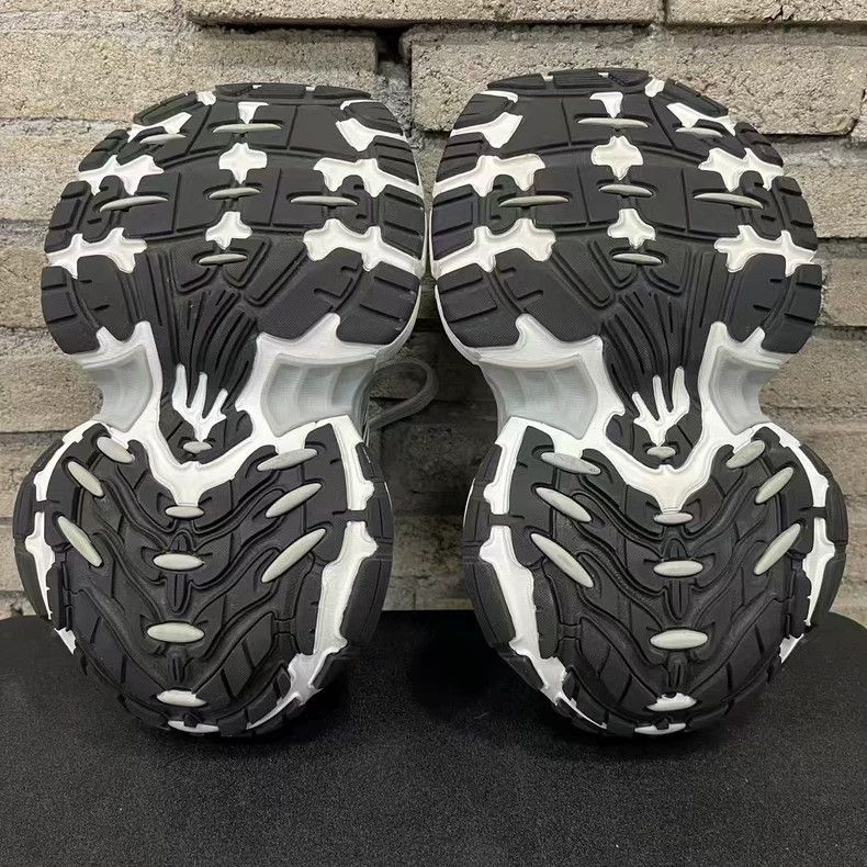 Balenciaga Balenciaga Dad Shoes 2502-Nextarrow Size US 5 / EU 37 - 7 Thumbnail