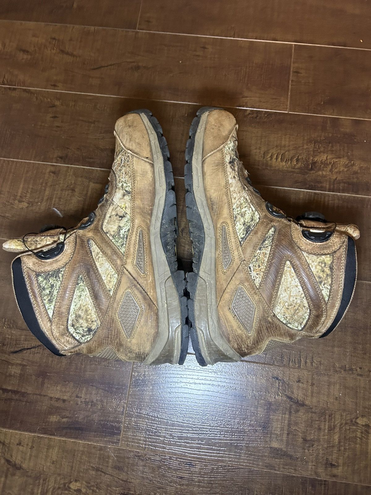Cabelas × Goretex × Vibram Cabela’s Zonz Gore-Tex leather camo BOA Vibram hiking boots Size US 13 / EU 46 - 8 Thumbnail