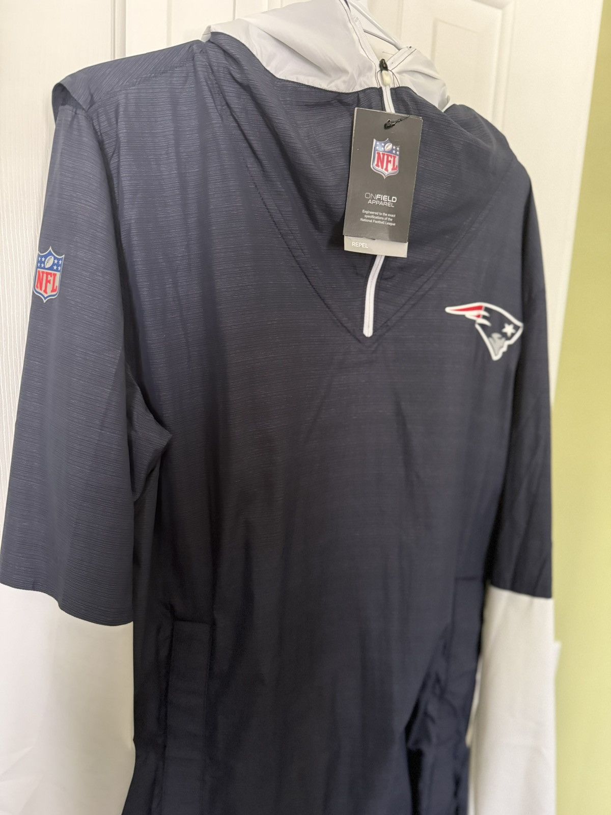 Nike NFL/Nike New England Patriots light rain jacket Size US L / EU 52-54 / 3 - 4 Thumbnail