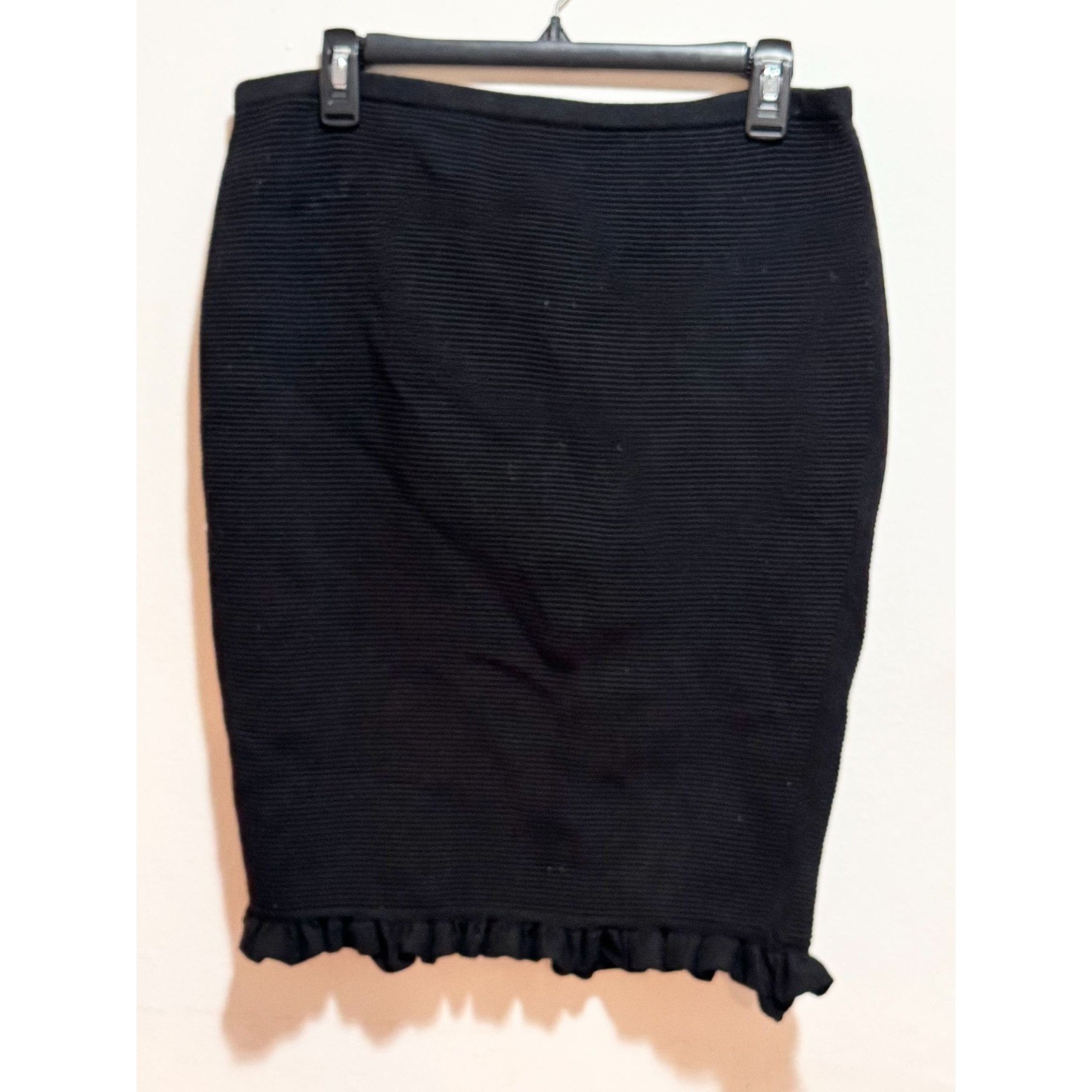 Other Max Studio Ribbed Ruffle Black Stretch Skirt Size L Size 28" / US 6 / IT 42 - 4 Thumbnail