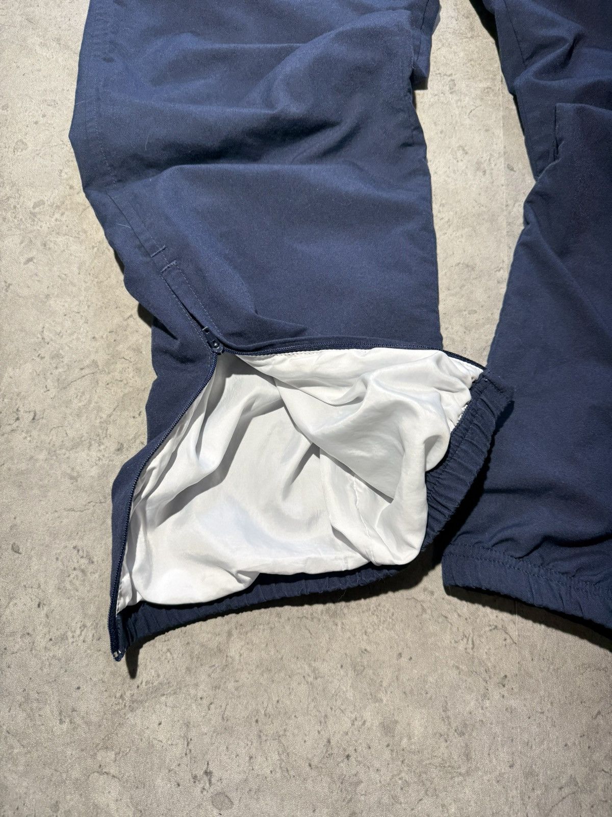 Nike × Vintage Vintage Nike Parachute pants baggy y2k track pants Size US 34 / EU 50 - 5 Thumbnail