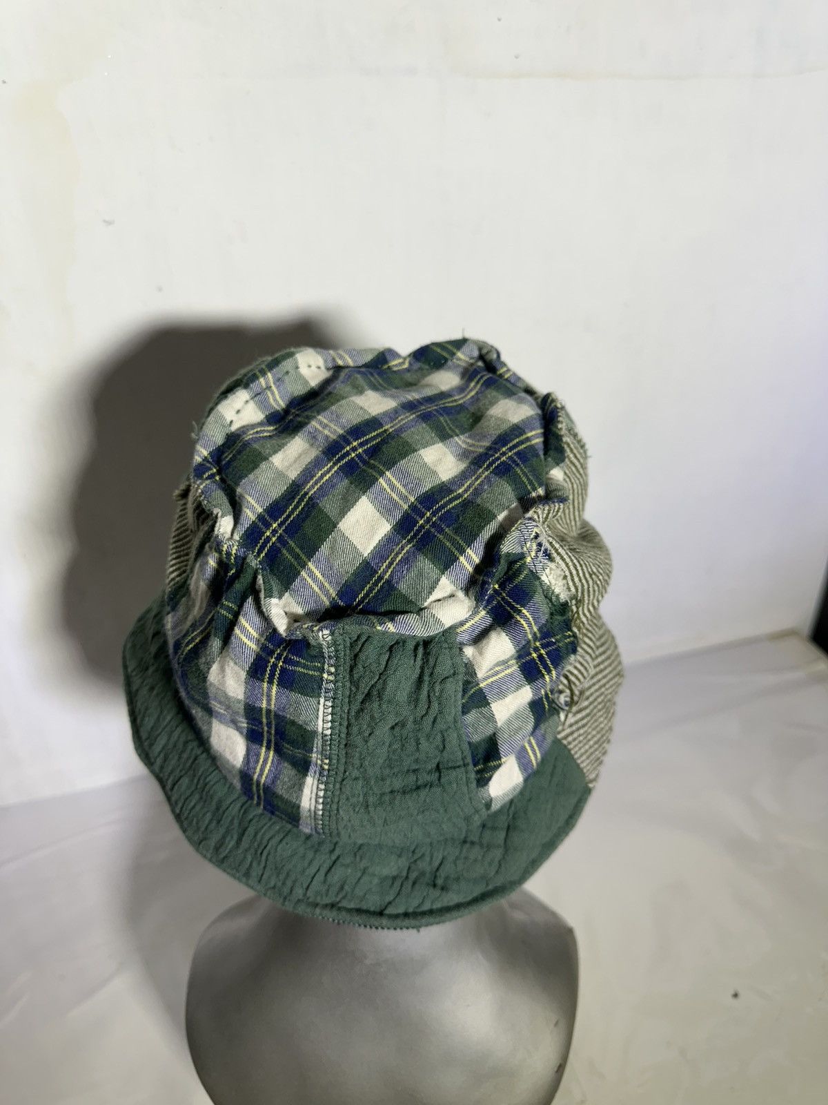 Frapbois Frapbois Colorblock Patchwork Bucket hats Size ONE SIZE - 8 Thumbnail