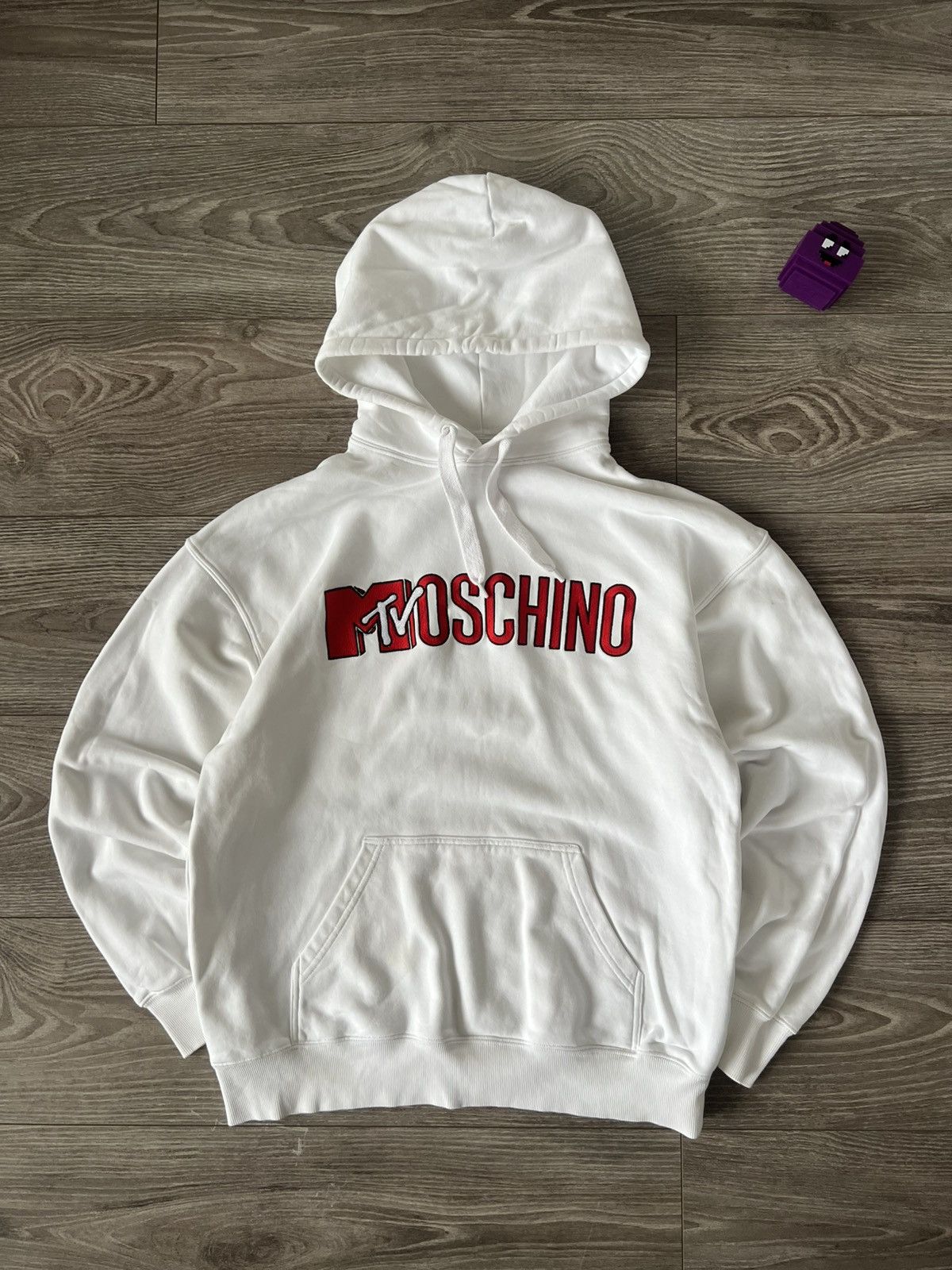 Moschino ‼️Moschino x H&M x Mtv Big Knit Logo White Hoodie‼️ Size US S / EU 44-46 / 1 - 1 Thumbnail