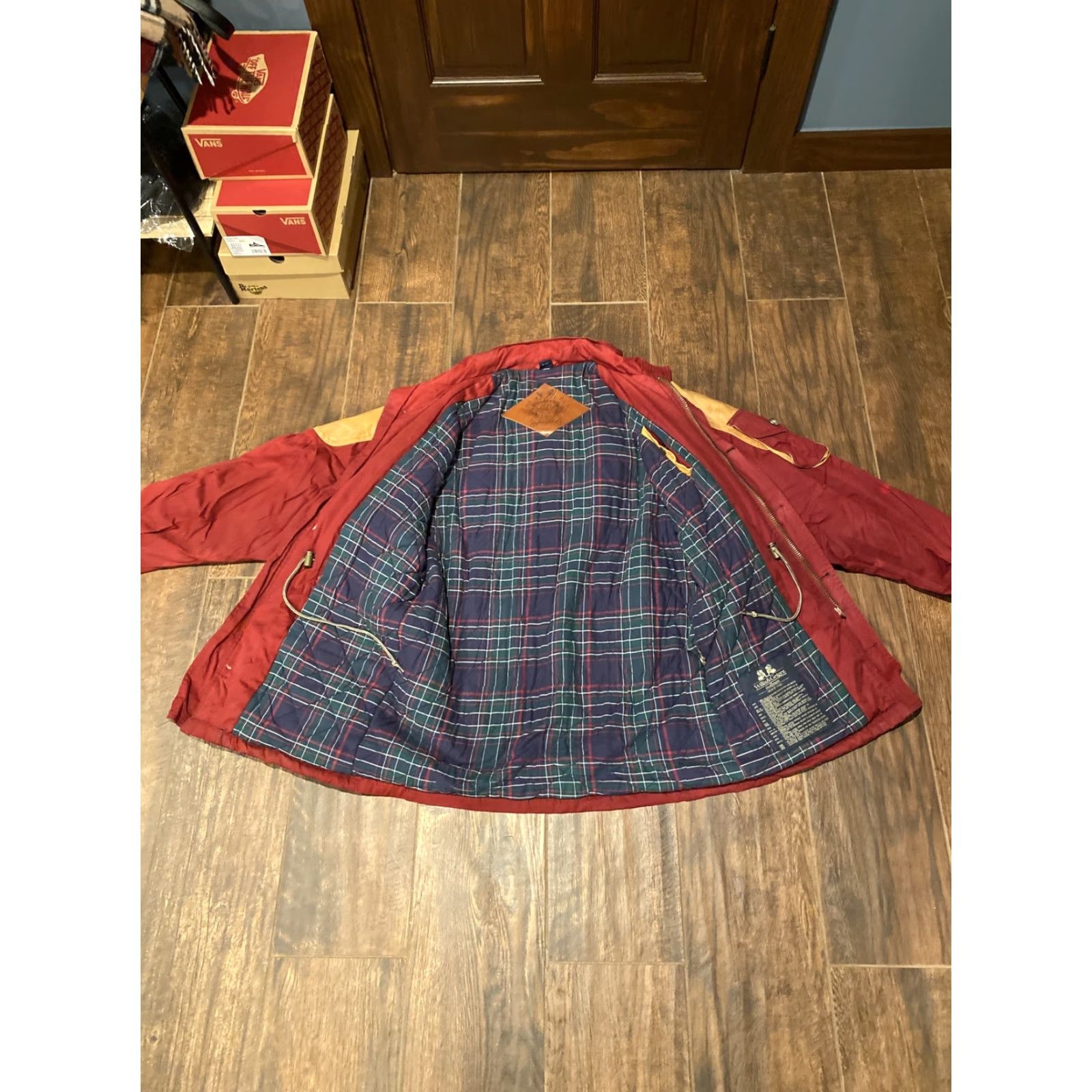 Vintage Willis & Geiger Men's Ranger Jacket Safari Leather Patches M Red 1990s Outdoor Outdoor Safari/Outdoors Size US M / EU 48-50 / 2 - 7 Thumbnail