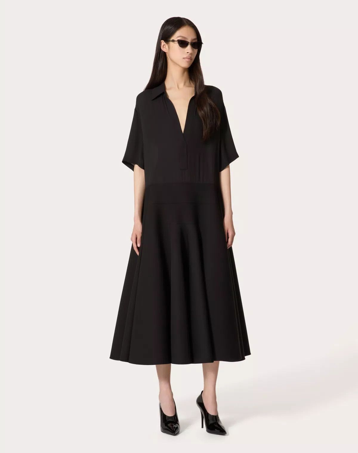 Valentino o1s1wg110426 Georgette Midi Dress in Black Size S / US 4 / IT 40 - 5 Thumbnail