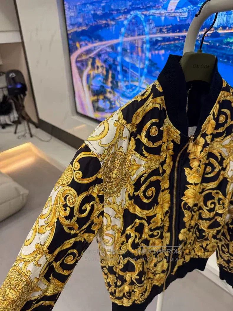 Versace Versace Black gold baroque men's cotton jacket jacket Size US M / EU 48-50 / 2 - 3 Thumbnail