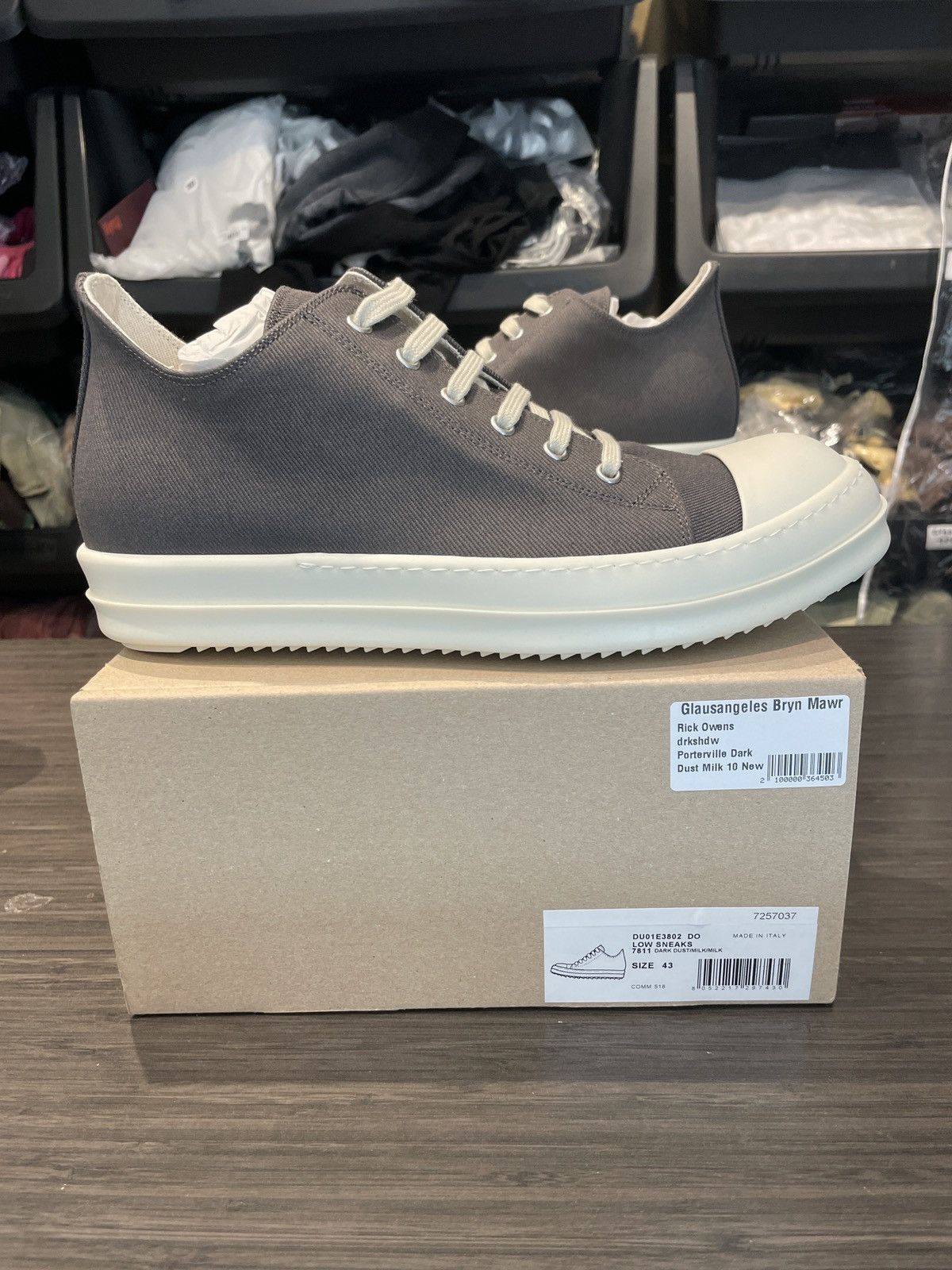 Rick Owens Drkshdw Rick Owens Drkshdw Dark Dust Milk Size US 10 / EU 43 - 1 Thumbnail