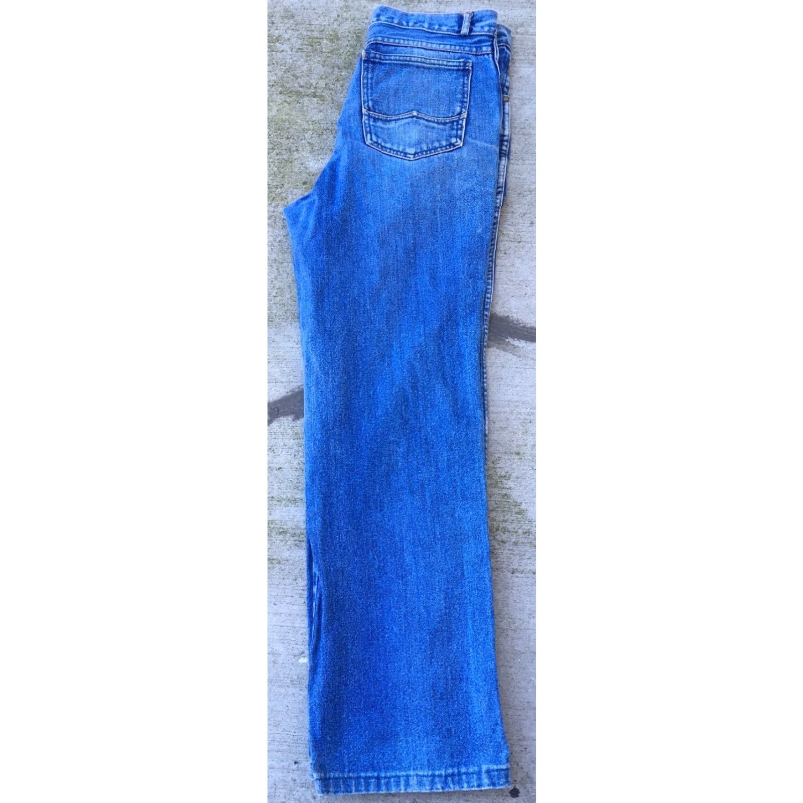 Vintage **VINTAGE Generra Jeans Men 33 Blue Classic Straight Leg 29 Inseam** User: **VINTAGE Generra Men's 33 Straight Leg Blue Jeans 29 Inseam** Size US 33 - 6 Thumbnail