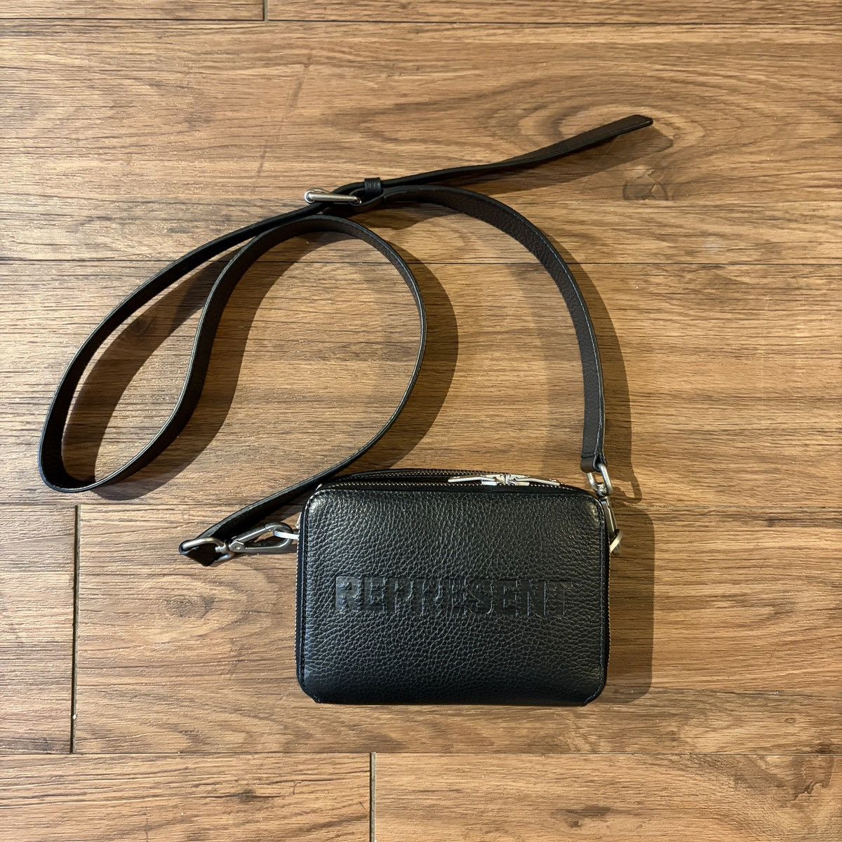 Represent Clo. Represent Clo Leather CrossBody Camera Bag Size ONE SIZE - 1 Thumbnail