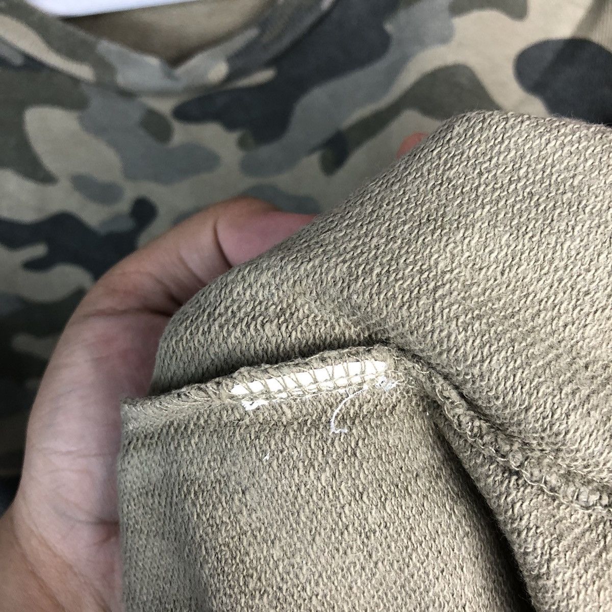Japanese Brand × Vintage Camo military vintage japan Green Sweathshirt #7522 Size US L / EU 52-54 / 3 - 9 Thumbnail