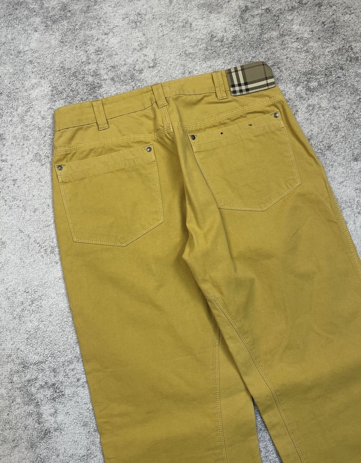 Burberry Vintage 90s Burberry nova check Brit Lightwash Denim Jeans Size US 32 / EU 48 - 8 Thumbnail