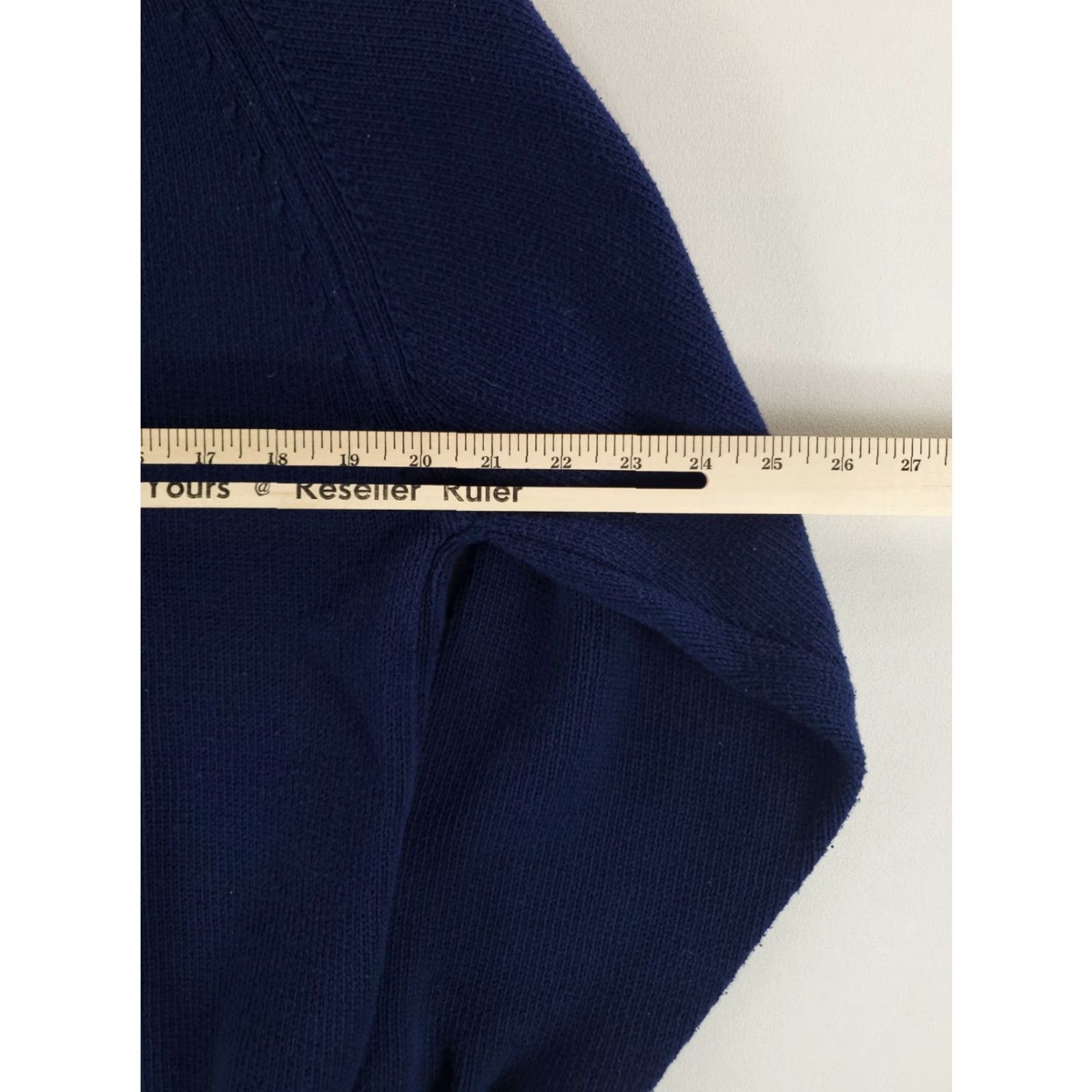 Vintage VINTAGE Antigua Sweater University Kansas Jayhawks VTG 90s V Neck Blue Mens L Pullover Shirt Size US L / EU 52-54 / 3 - 5 Thumbnail