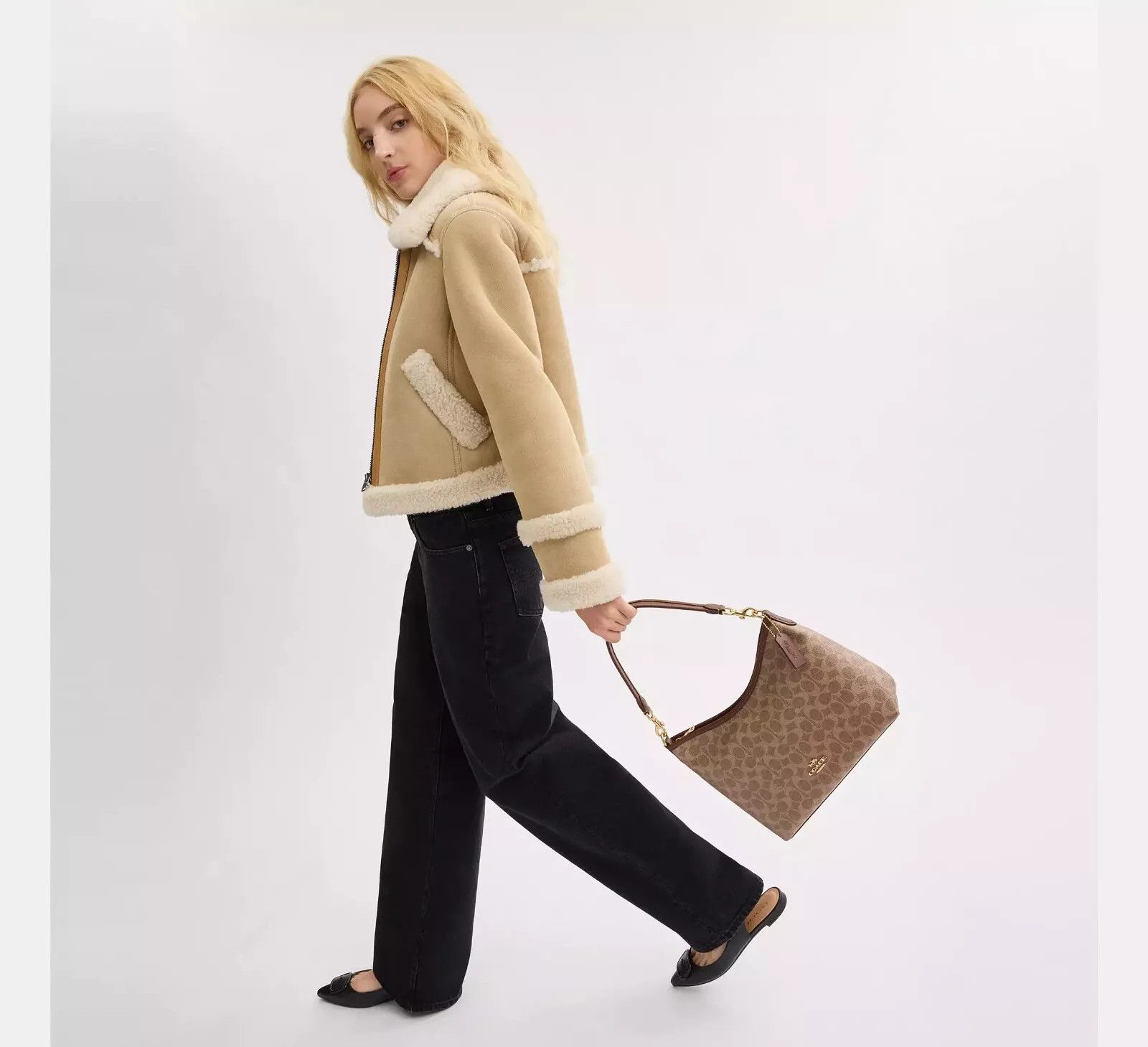 Coach Laurel Shoulder Bag In Signature Canvas CV975 Size ONE SIZE - 9 Thumbnail