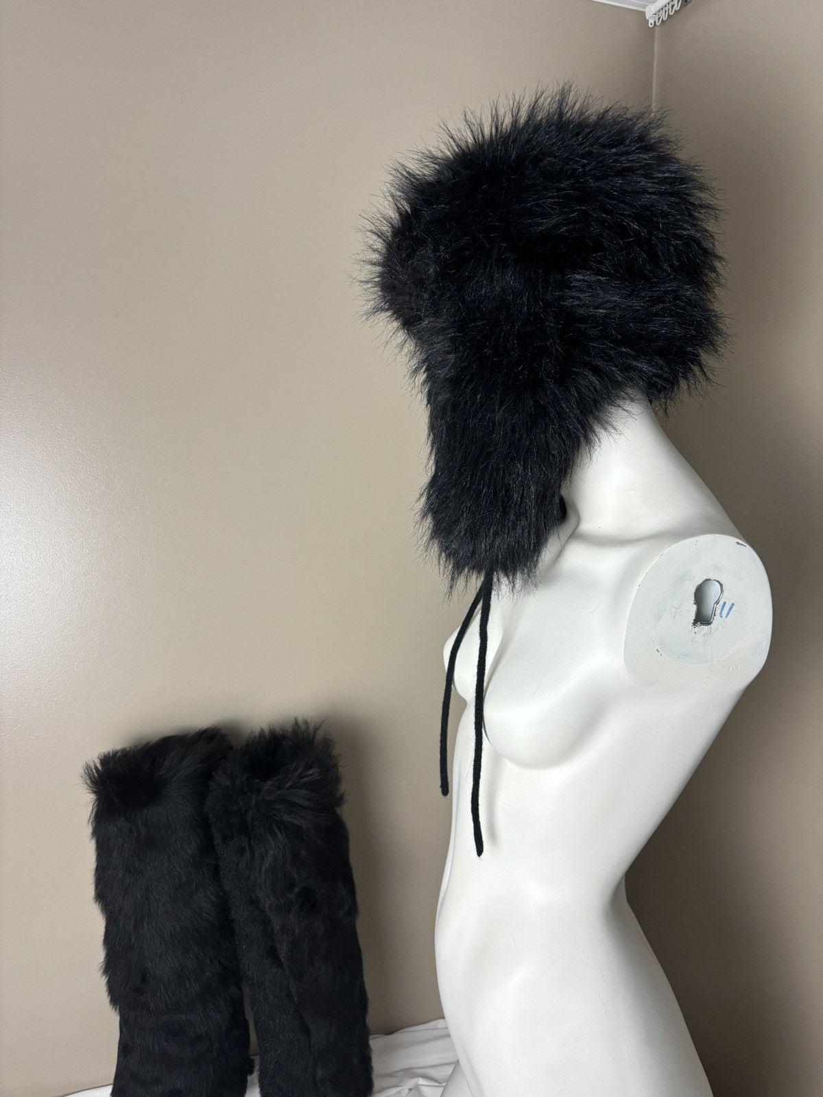Vintage Fluffy ushanka faux fur vintage hat Size ONE SIZE - 2 Thumbnail