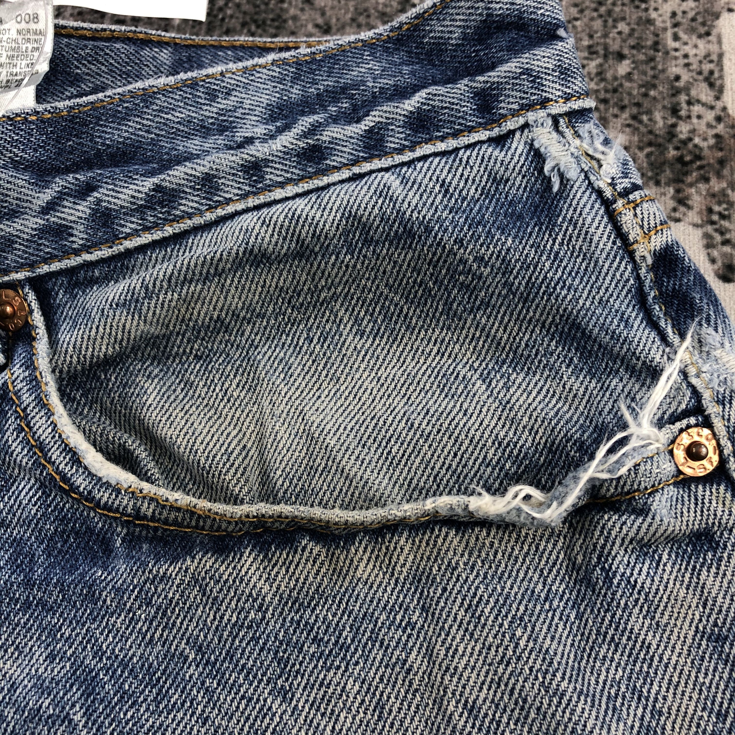 Levi's Vintage Levi's 505 Jeans Distressed Denim KJ880 Size US 32 / EU 48 - 10 Thumbnail