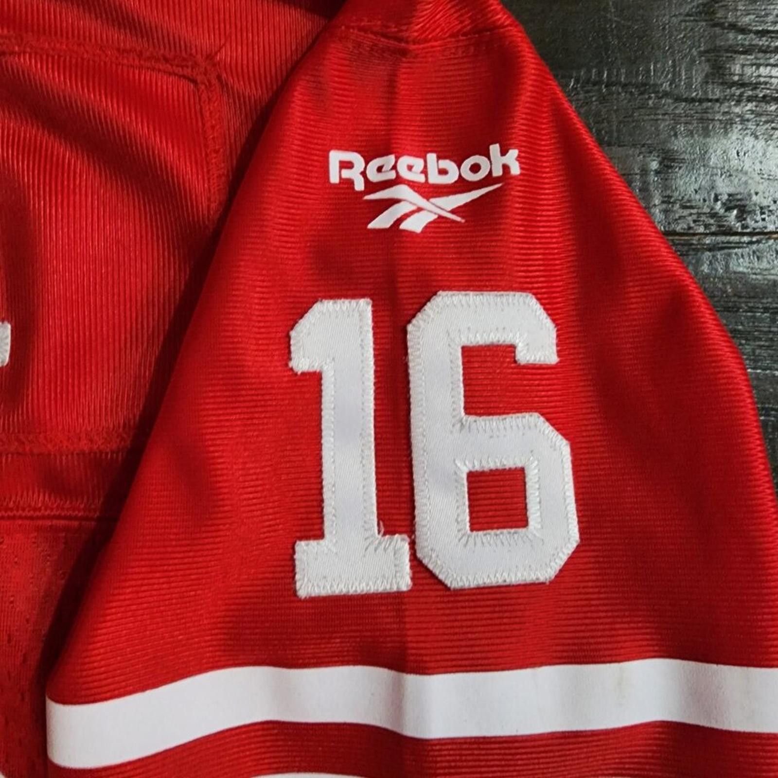 Reebok Joe Montana San Fran 49er's 1990 Throwback Reebok Sz L Size US L / EU 52-54 / 3 - 4 Thumbnail