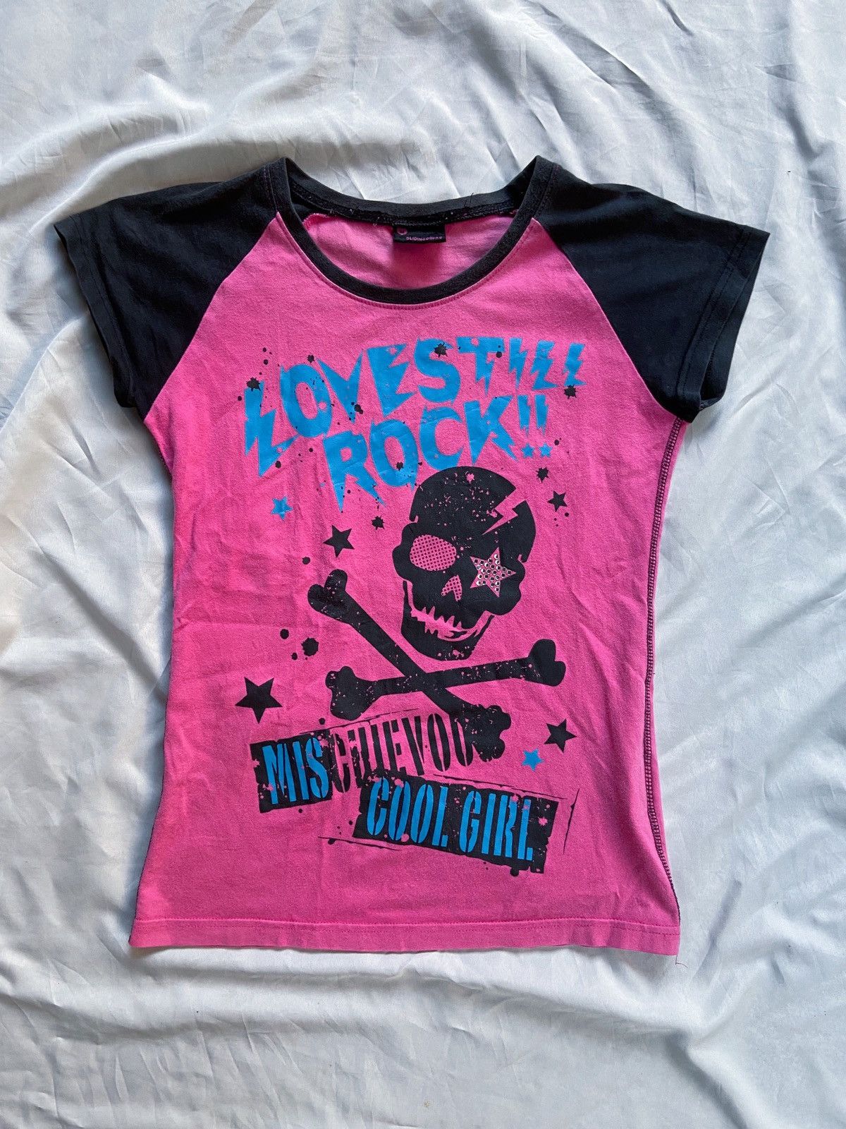 Japanese Brand LOVE STILL ROCK TEE Size US S / EU 44-46 / 1 - 1 Thumbnail