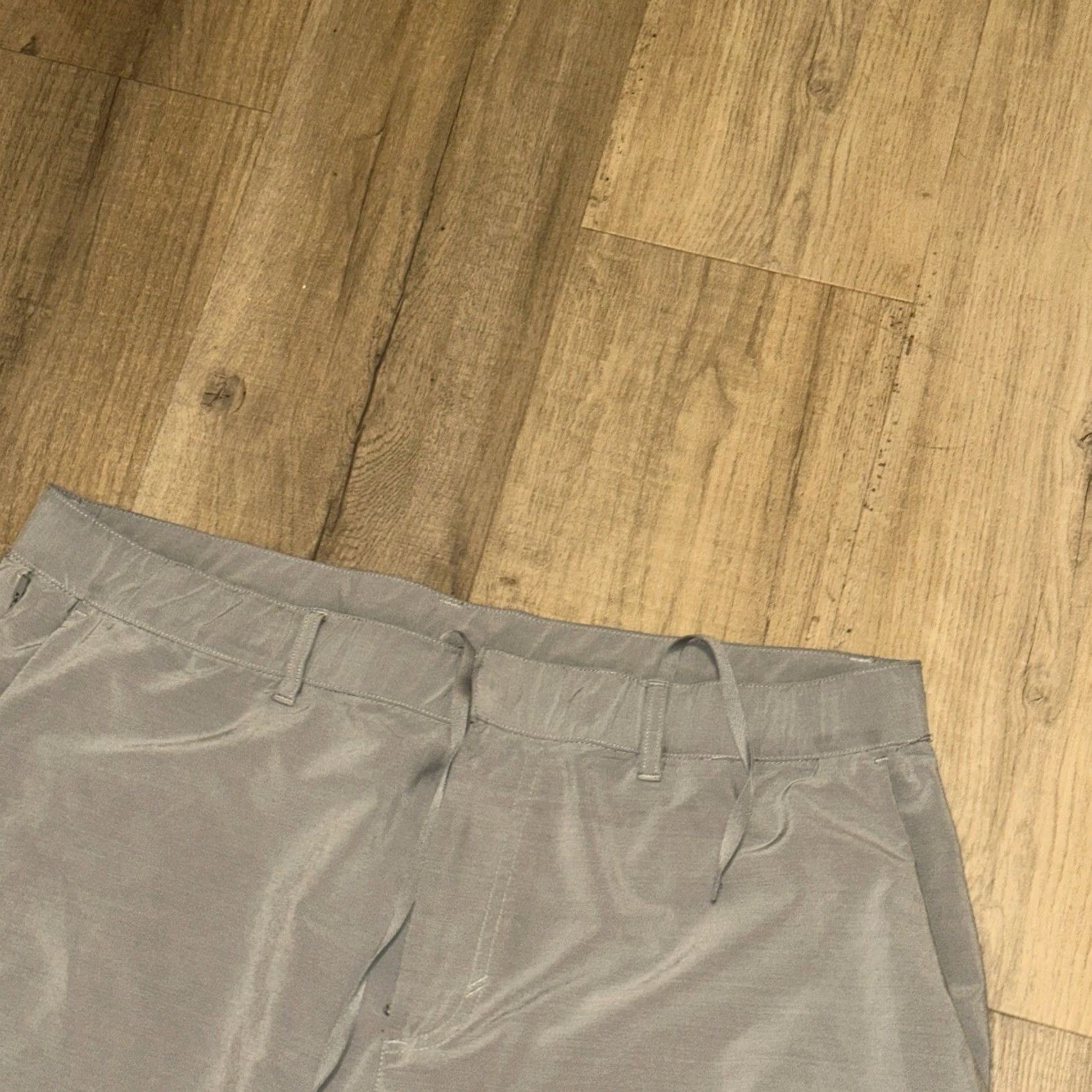 Fabletics Fabletics Mens Golf Chino Pants 34 Gray Breathable Pockets Size US 34 / EU 50 - 2 Thumbnail