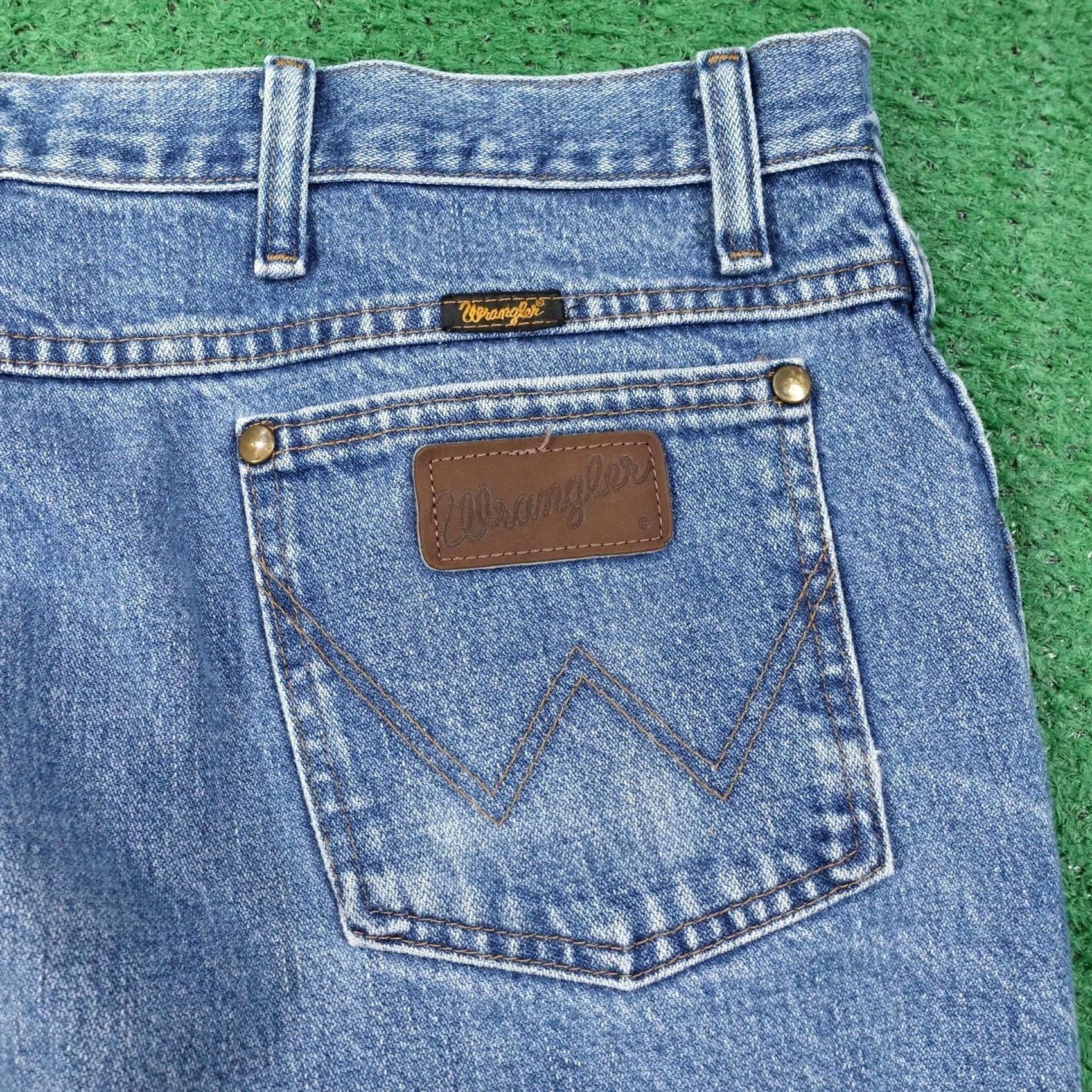 Wrangler VINTAGE Wrangler Jeans Mens 38x30 Blue Slim Straight Denim 36MWZDS Jeans Mens 38x30 Blue Slim Straight Denim Wrangler 36MWZDS Size US 38 / EU 54 - 6 Thumbnail