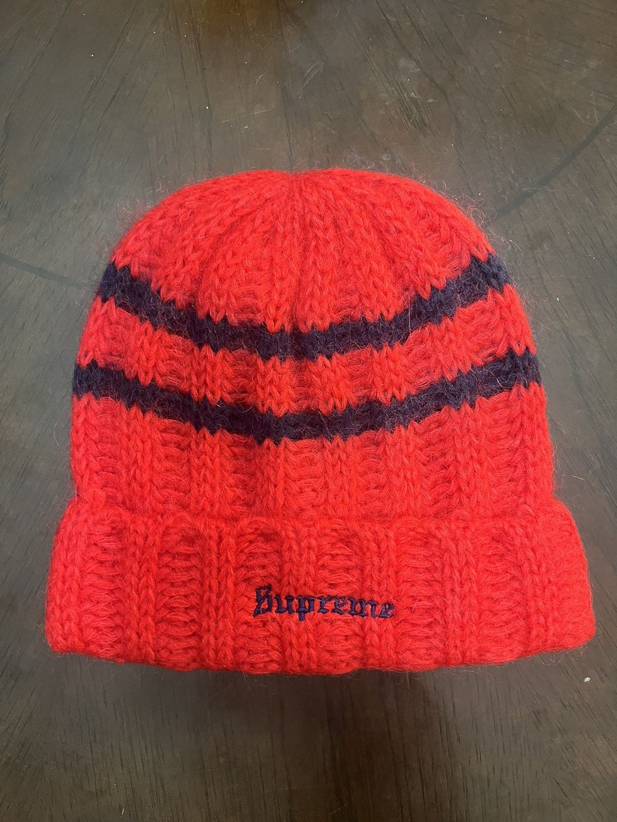 Supreme Supreme Fuzzy Alpaca Beanie Size ONE SIZE - 1 Thumbnail