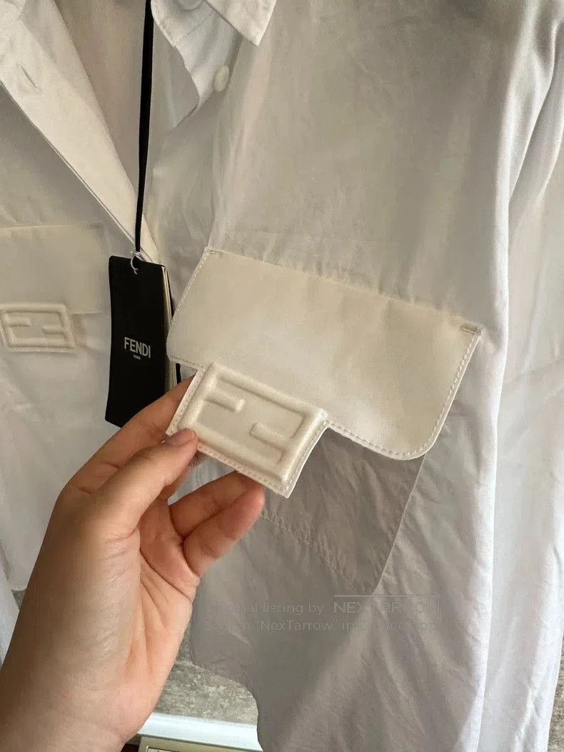 Fendi Fendi New Tag Shirt Size 36. Size US M / EU 48-50 / 2 - 6 Thumbnail