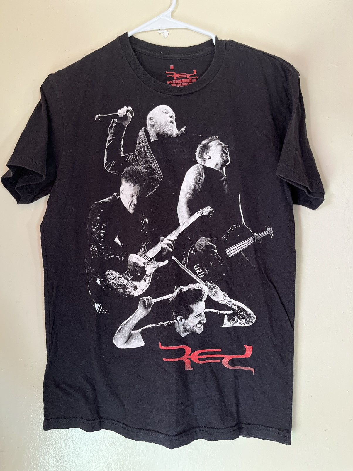 Delta 3 shirt band bundle jesus red rolling stones g eazy rap Size US M / EU 48-50 / 2 - 2 Thumbnail