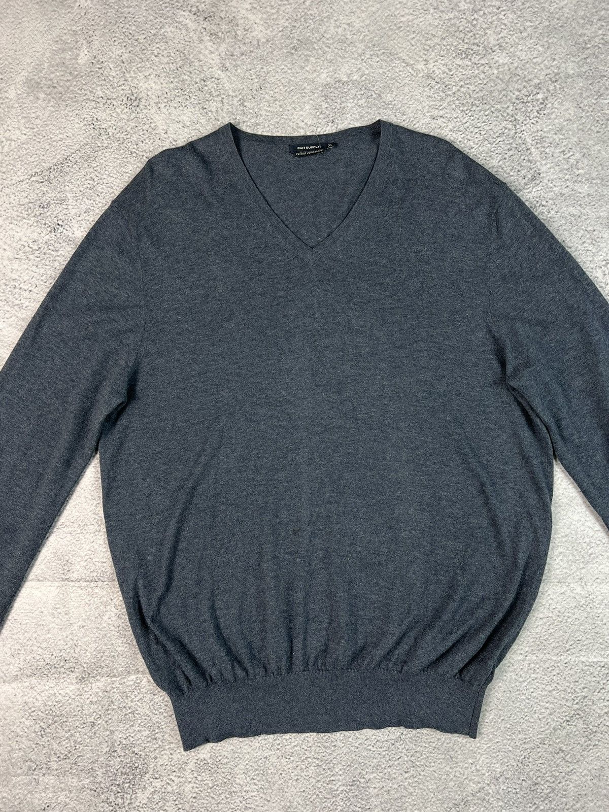 Designer × Suitsupply Suitsupply knit v neck jumper Size US XL / EU 56 / 4 - 4 Thumbnail