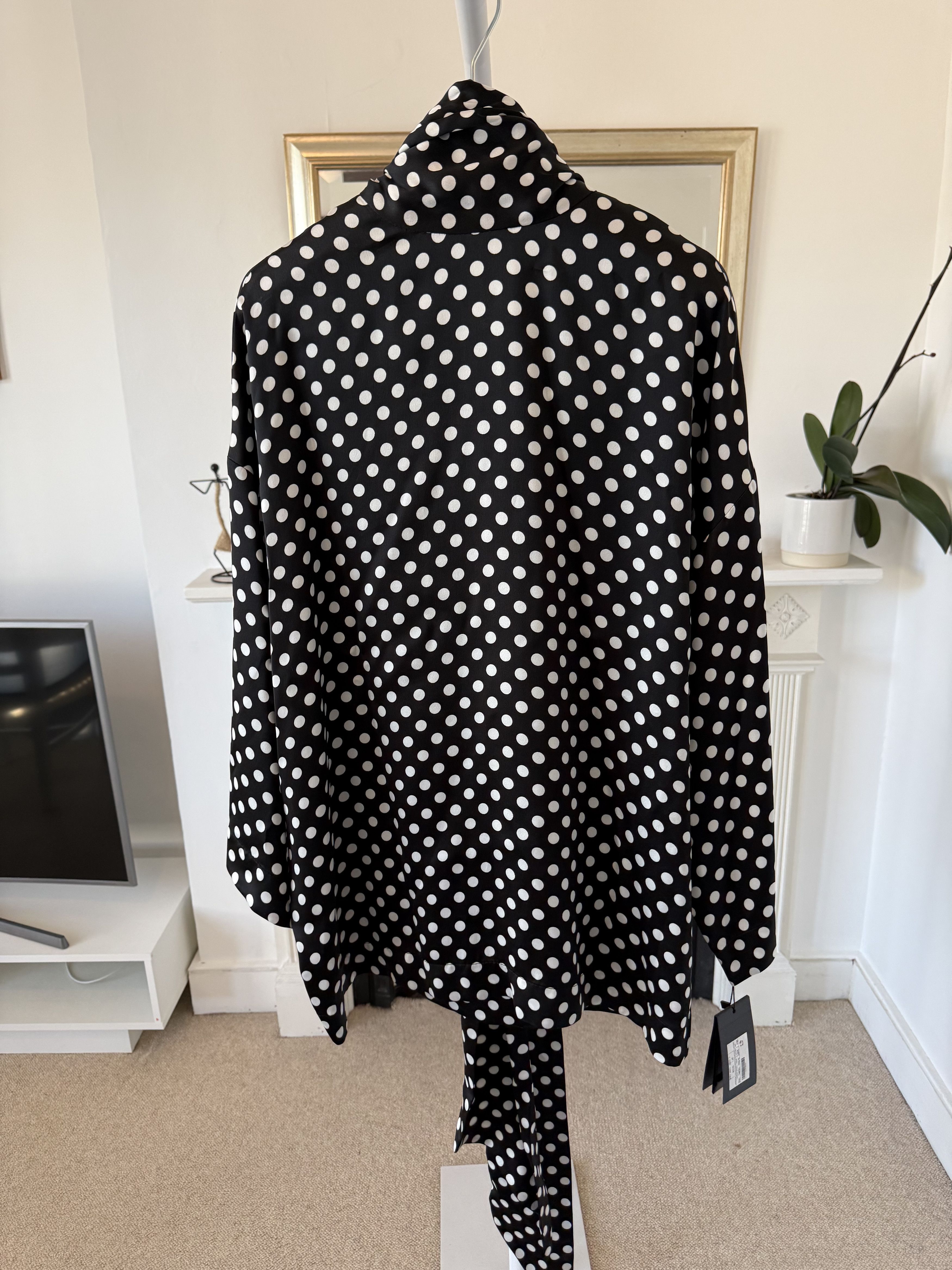 Saint Laurent Paris SS23 Saint Laurent Lavalliere-Neck Satin Polka Dot Blouse Size US L / EU 52-54 / 3 - 7 Thumbnail