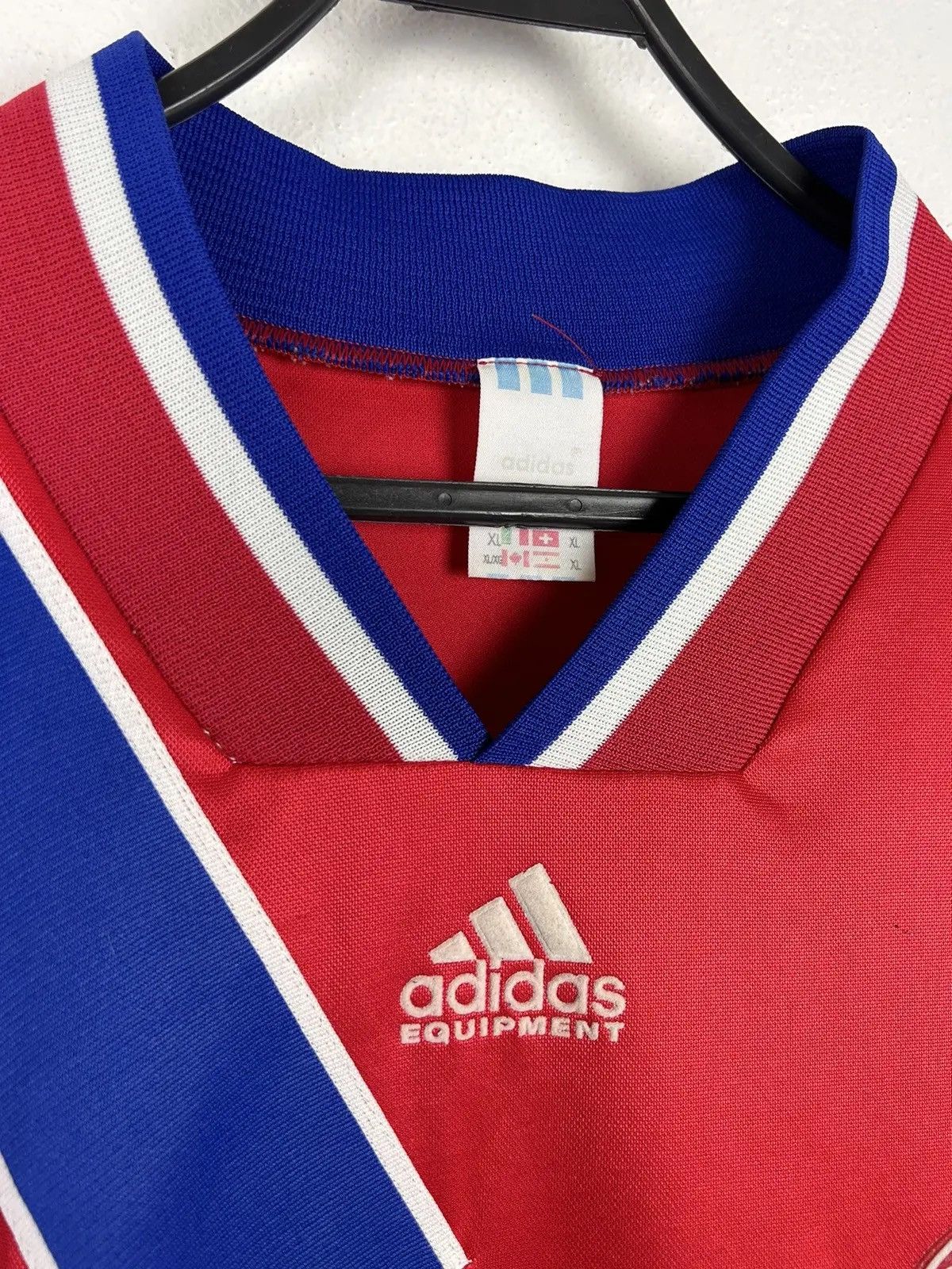 Adidas 90s Vintage Adidas Bayern Munchen 1993/94/95 Home Kit Jersey Size US XL / EU 56 / 4 - 3 Thumbnail
