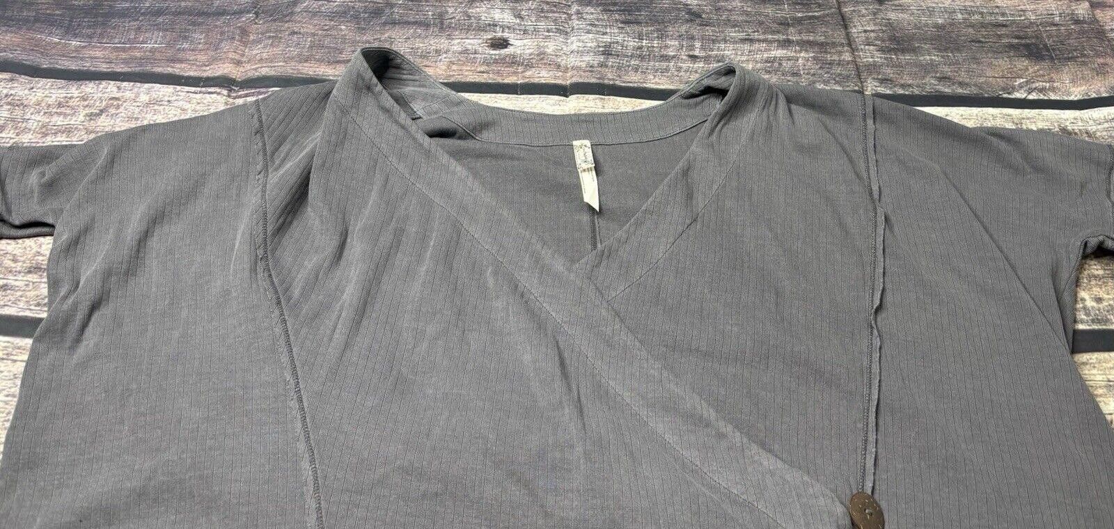 Free People Free People Intimately Blouse Top Women's XS Oversized Wrap Size XS / US 0-2 / IT 36-38 - 4 Thumbnail