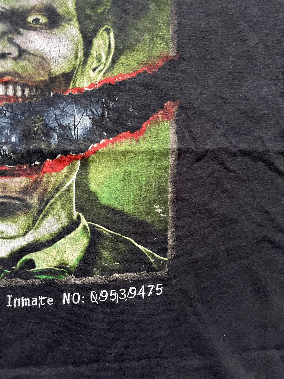 Vintage Vintage Batman Arkham Asylum Inmate The Joker T Shirt Size US XXL / EU 58 / 5 - 6 Thumbnail