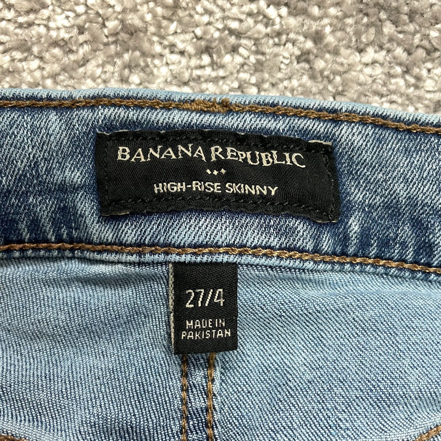 Banana Republic Banana Republic Jeans Womens 4 29x28 Blue Denim Light Skinny Button Fly Stretch Size 29" - 2 Thumbnail