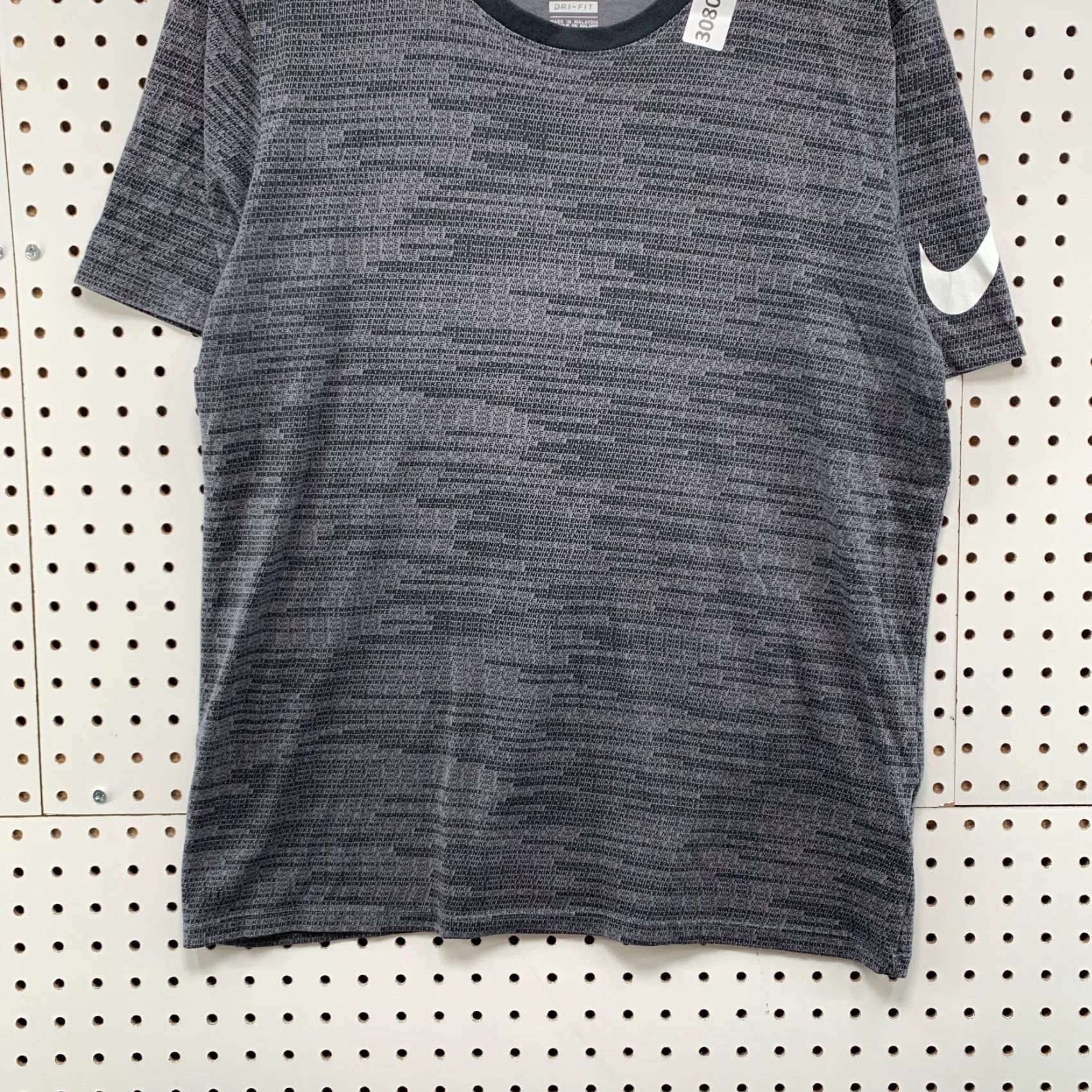 Nike Nike Dri-Fit Active Shirt Men L Gray 20X26.5 Black AOP Spellout Athletic Shirt Mens Size US L / EU 52-54 / 3 - 6 Thumbnail