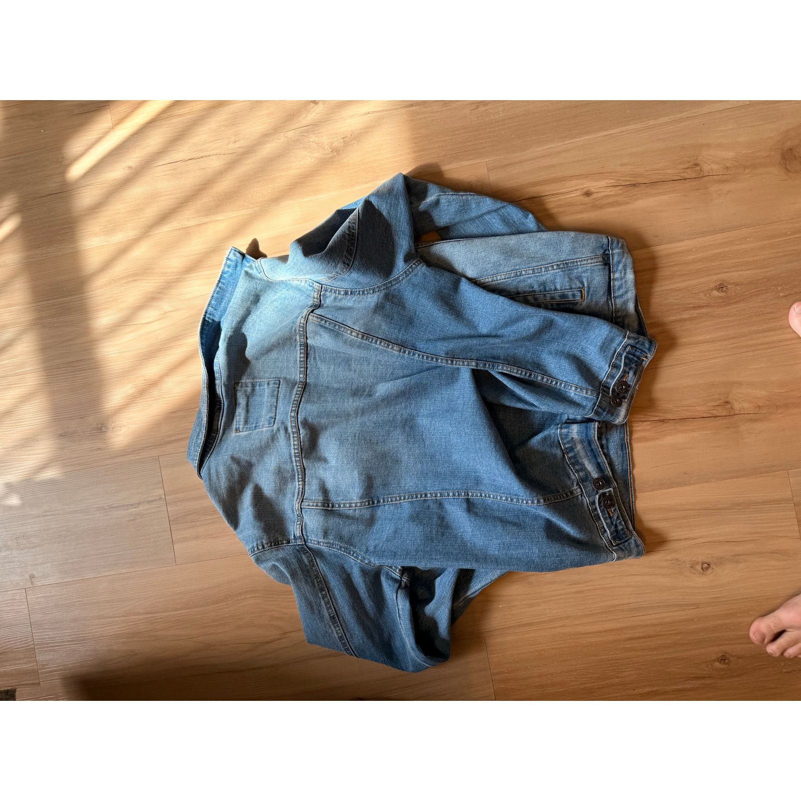 Other Denim jacket size large - worn 3 times - great shape Size US XL / EU 56 / 4 - 3 Thumbnail