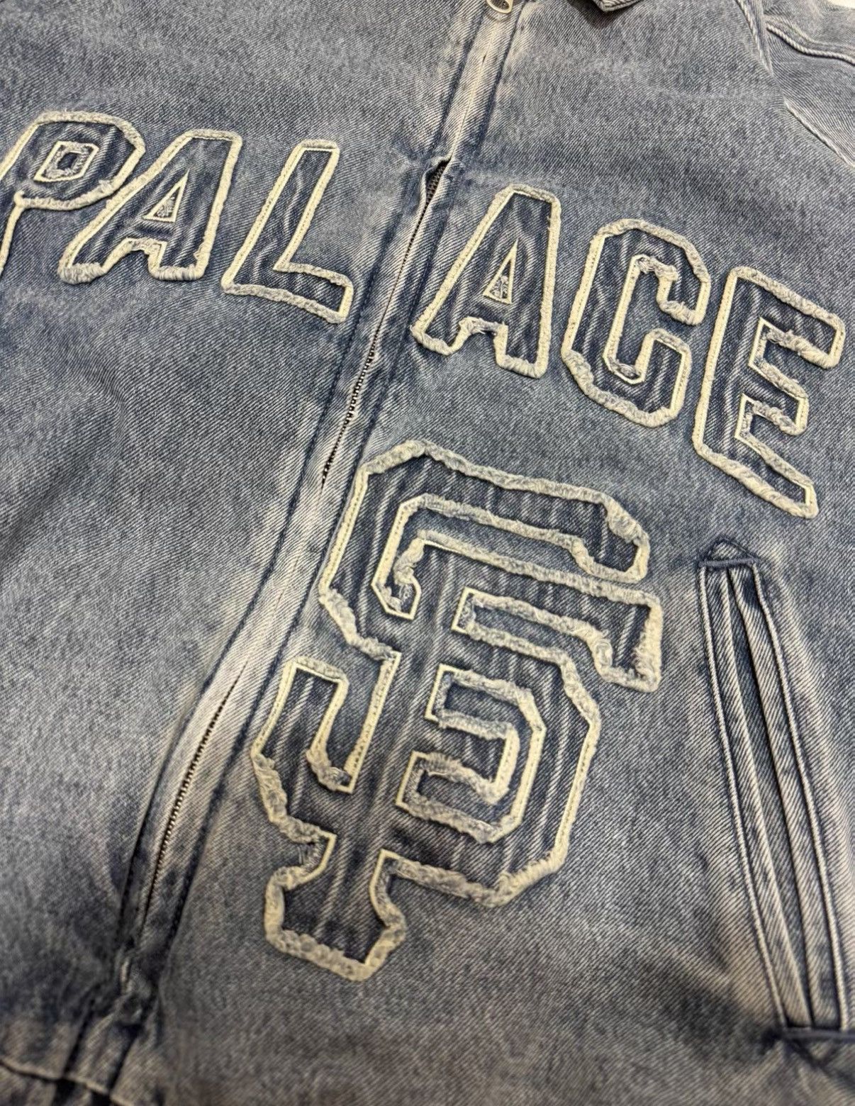 Palace PALACE × San Francisco Zip Relaxed Fit Jacket J34 Size US L / EU 52-54 / 3 - 4 Thumbnail