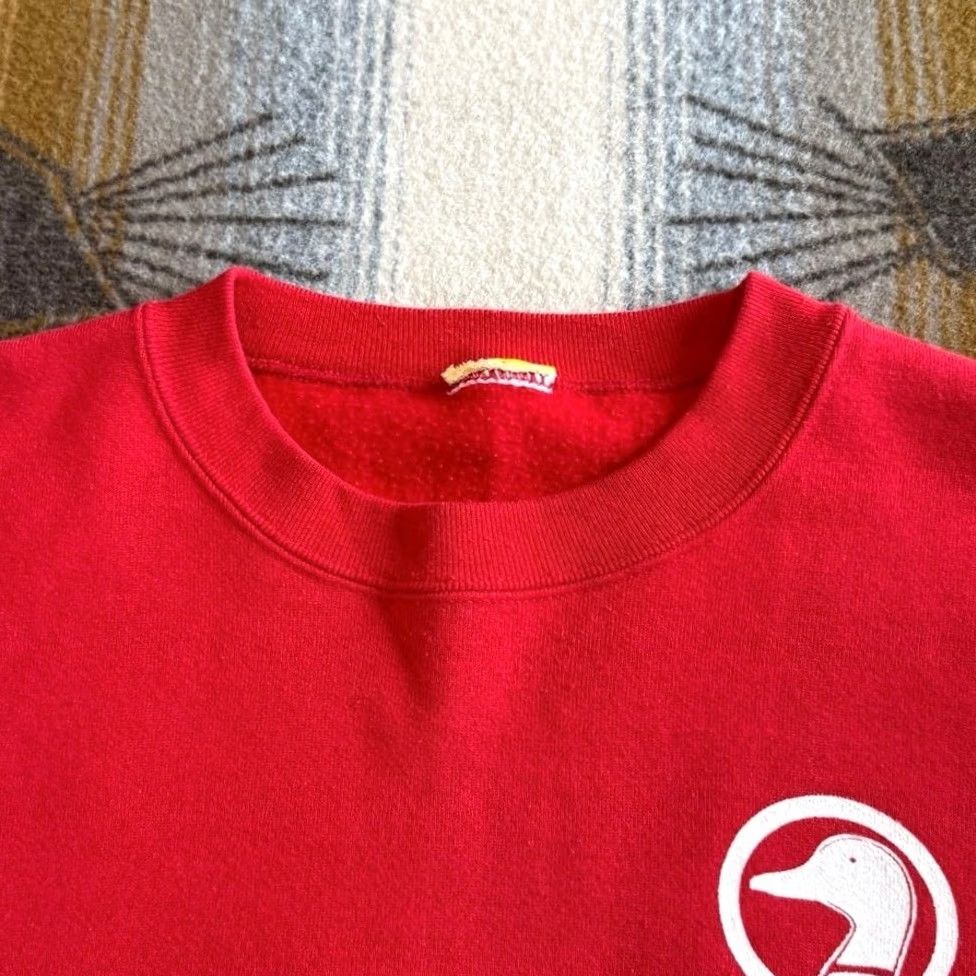 Vintage VINTAGE Duck Head Sweatshirt XL Spell Out Back Nature Outdoor Red 90s Mens Size US XL / EU 56 / 4 - 5 Thumbnail