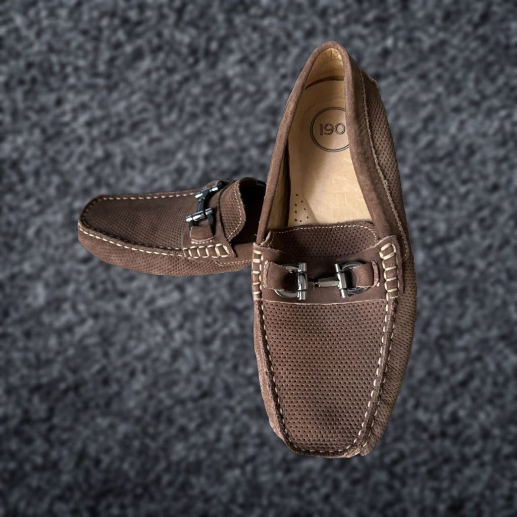 Vintage 1901 Mens Brown Suede Driving Loafers Size 7.5M  display picture 2
