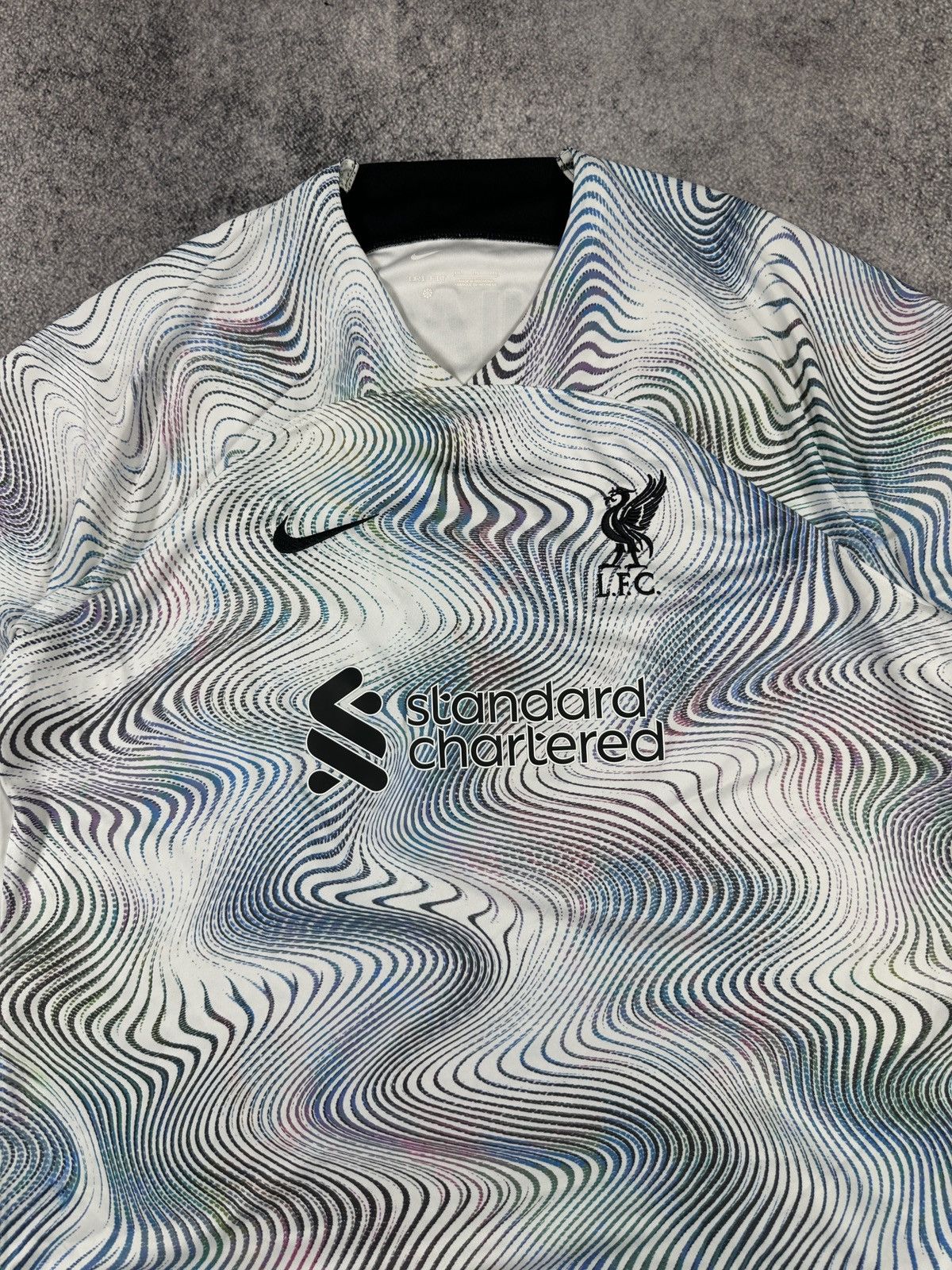 Nike Nike Liverpool 6 Thiago Soccer Jersey Football Rare XXL Y2K Size US XXL / EU 58 / 5 - 4 Thumbnail
