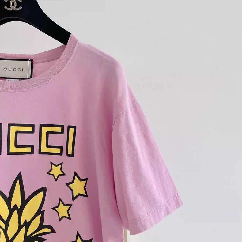 Gucci Gucci Pink pineapple print T-shirt Size S / US 4 / IT 40 - 3 Thumbnail
