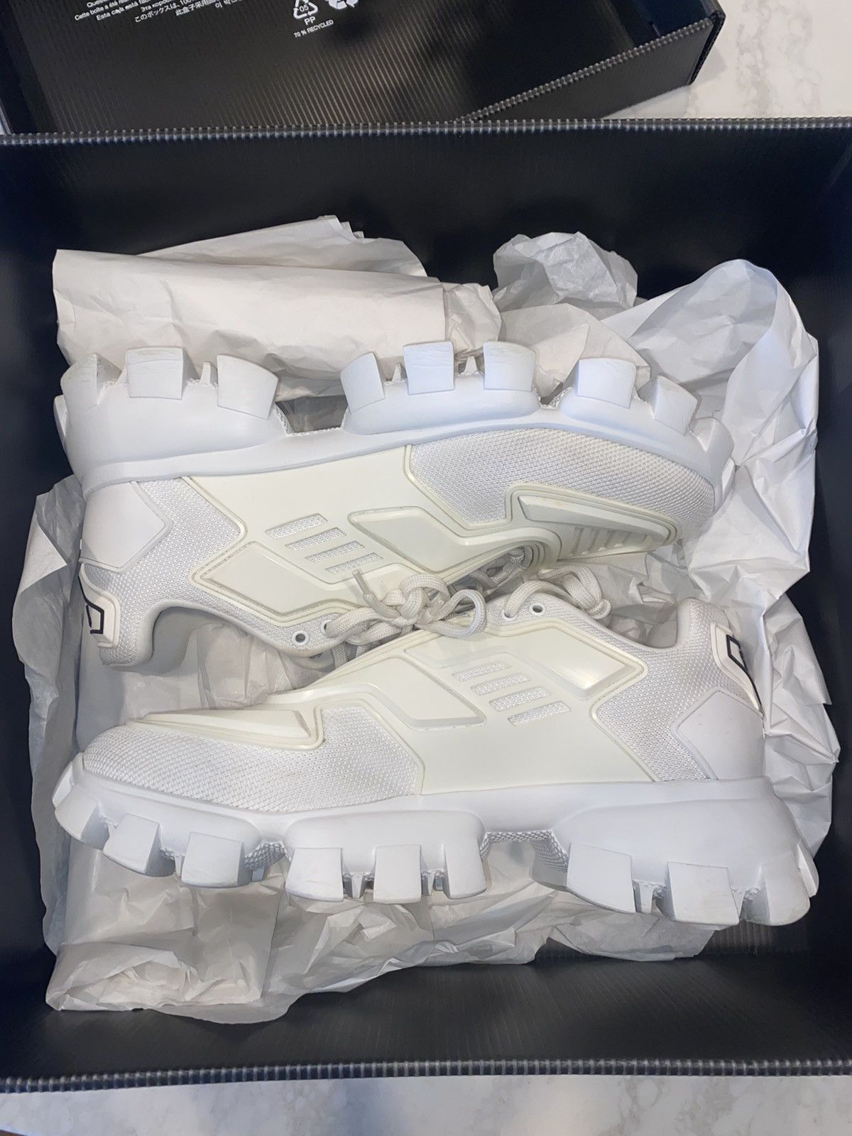 Prada Prada Cloudbust Knit - White Size US 9 / EU 42 - 7 Thumbnail